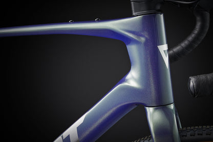 Giant Revolt Advanced Pro 0 2025