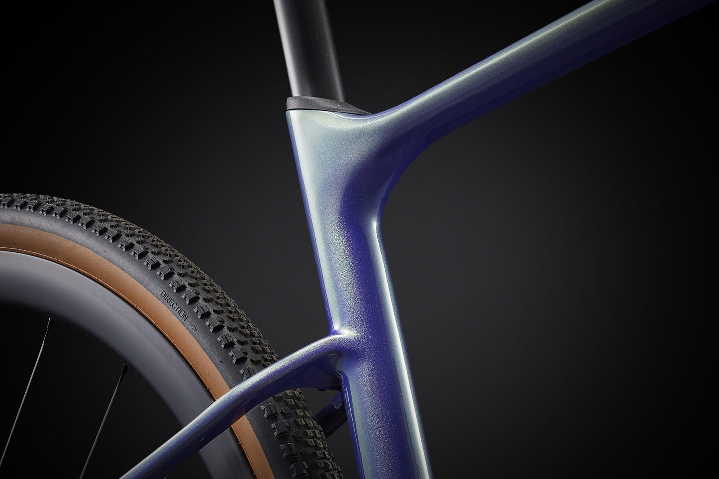 Giant Revolt Advanced Pro 0 2025