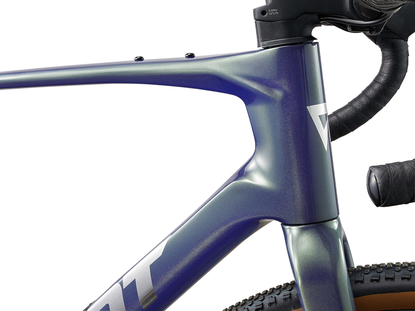 Giant Revolt Advanced Pro 0 2025