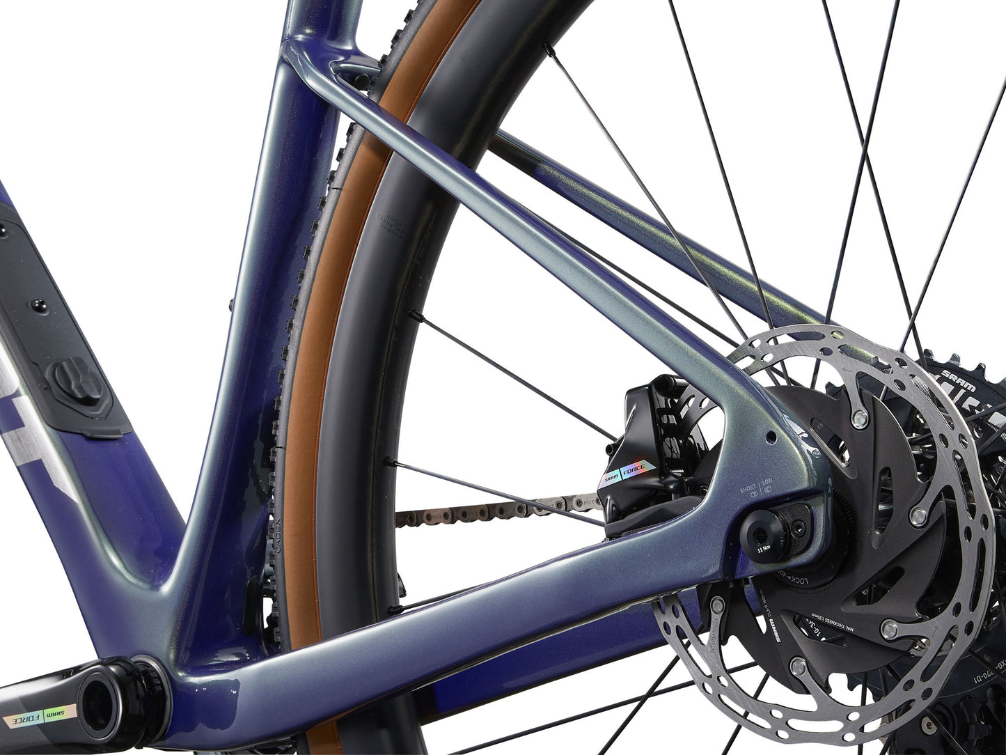 Giant Revolt Advanced Pro 0 2025