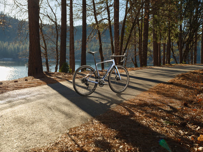 Giant Defy Advanced SL 1 2025
