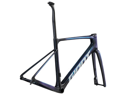 Giant Defy Advanced Pro Frameset 2026