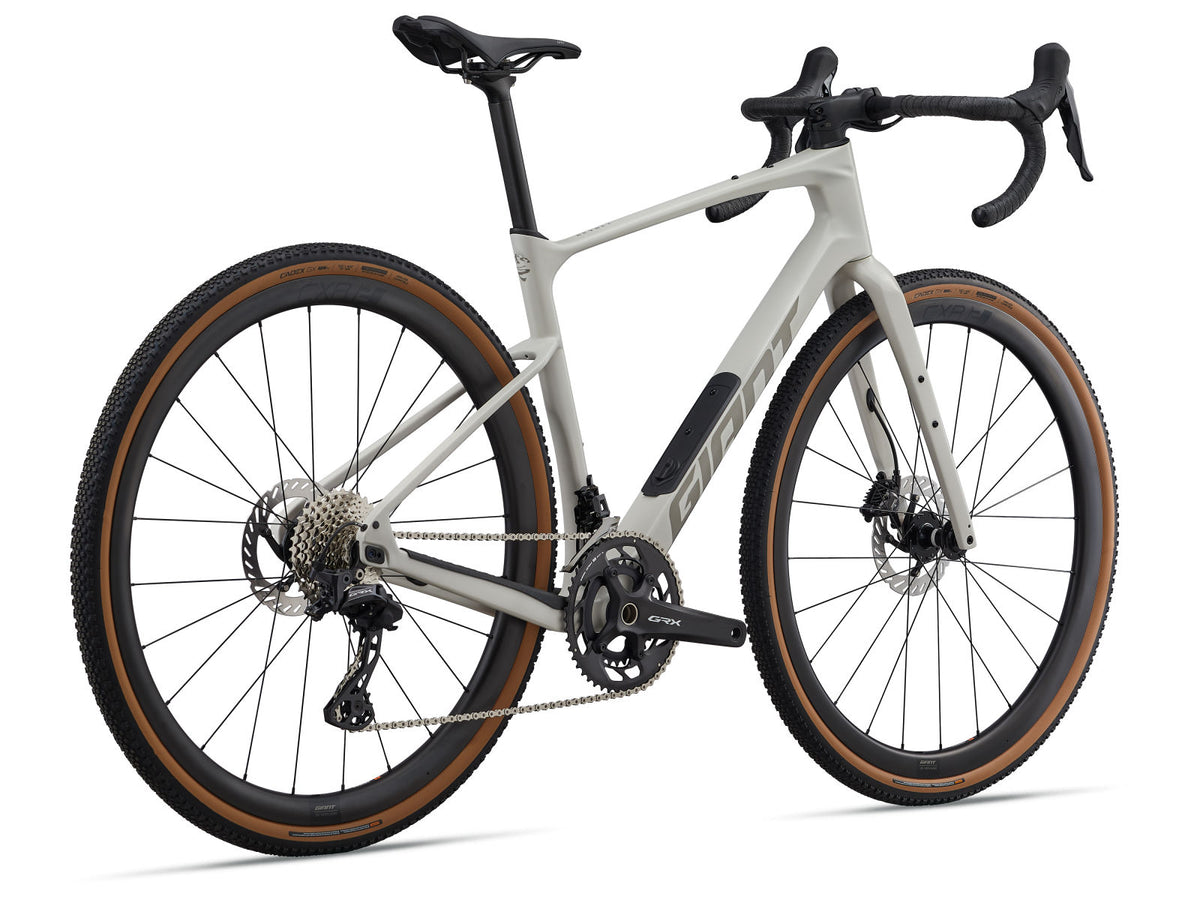 Giant Revolt Advanced 0 - Snow Drift