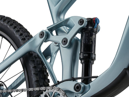 Giant Trance X Advanced 2 2027 - Cryo Silver
