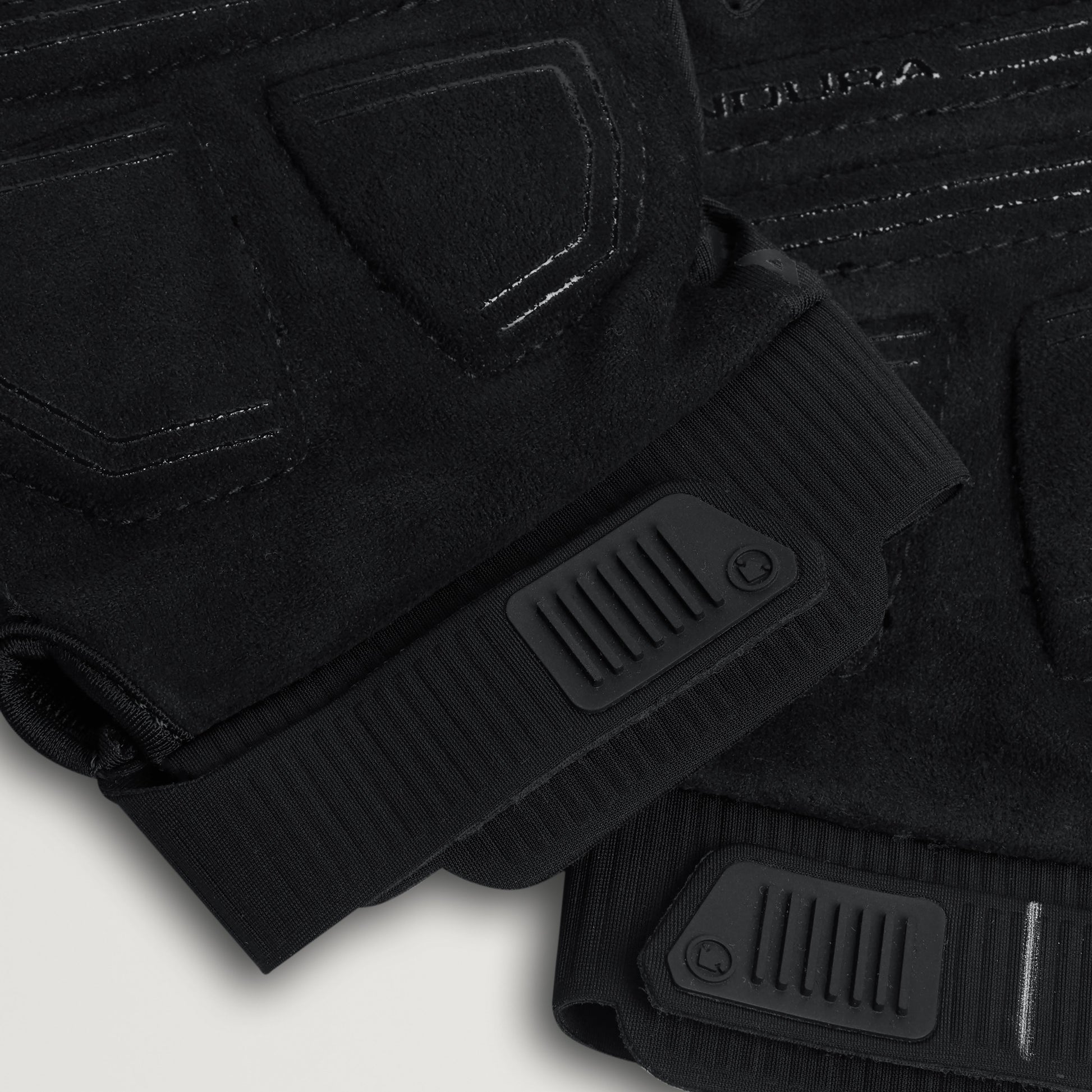 Endura Loop Full Finger Glove — view 6