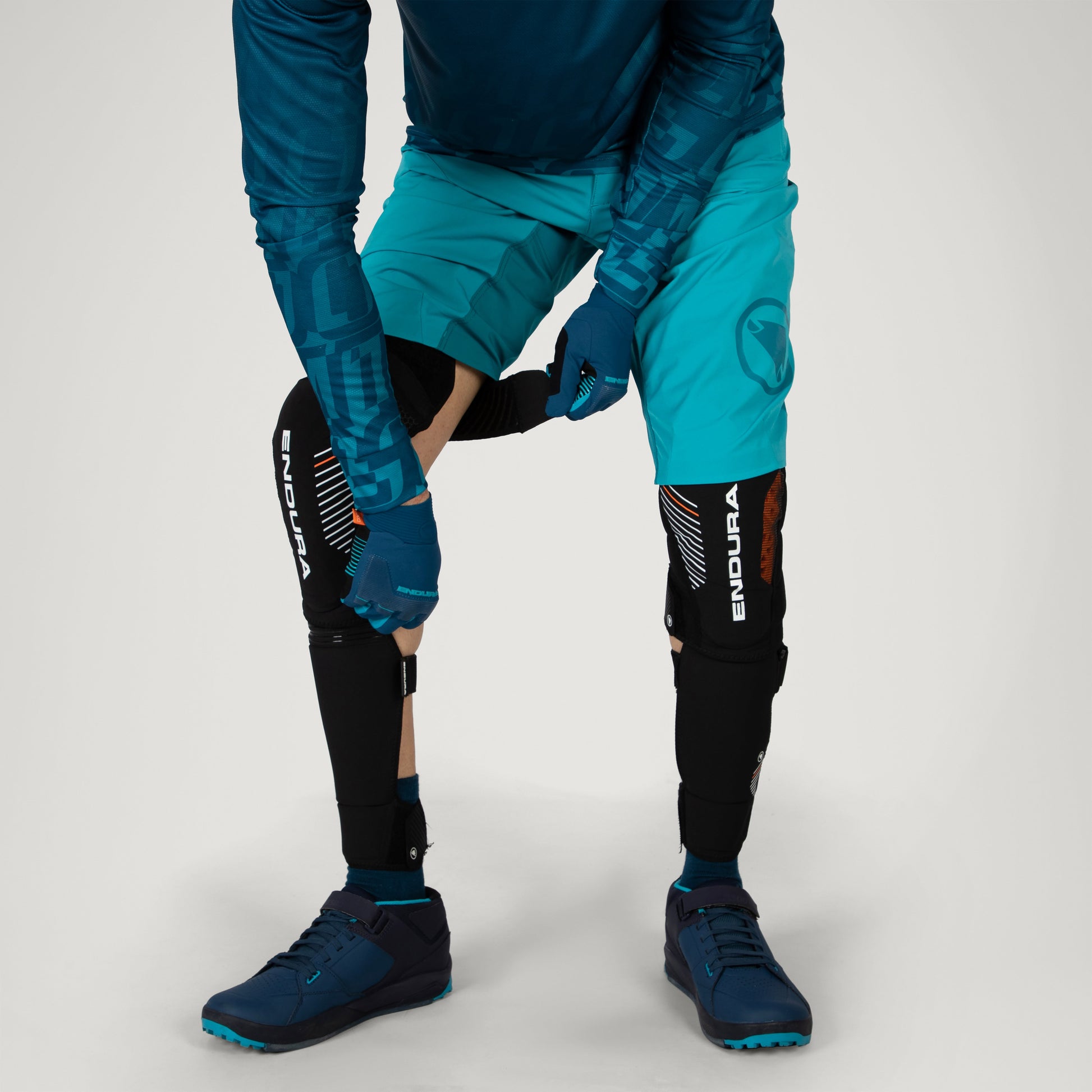 Endura MT500 D3O Open Knee Pad — view 5