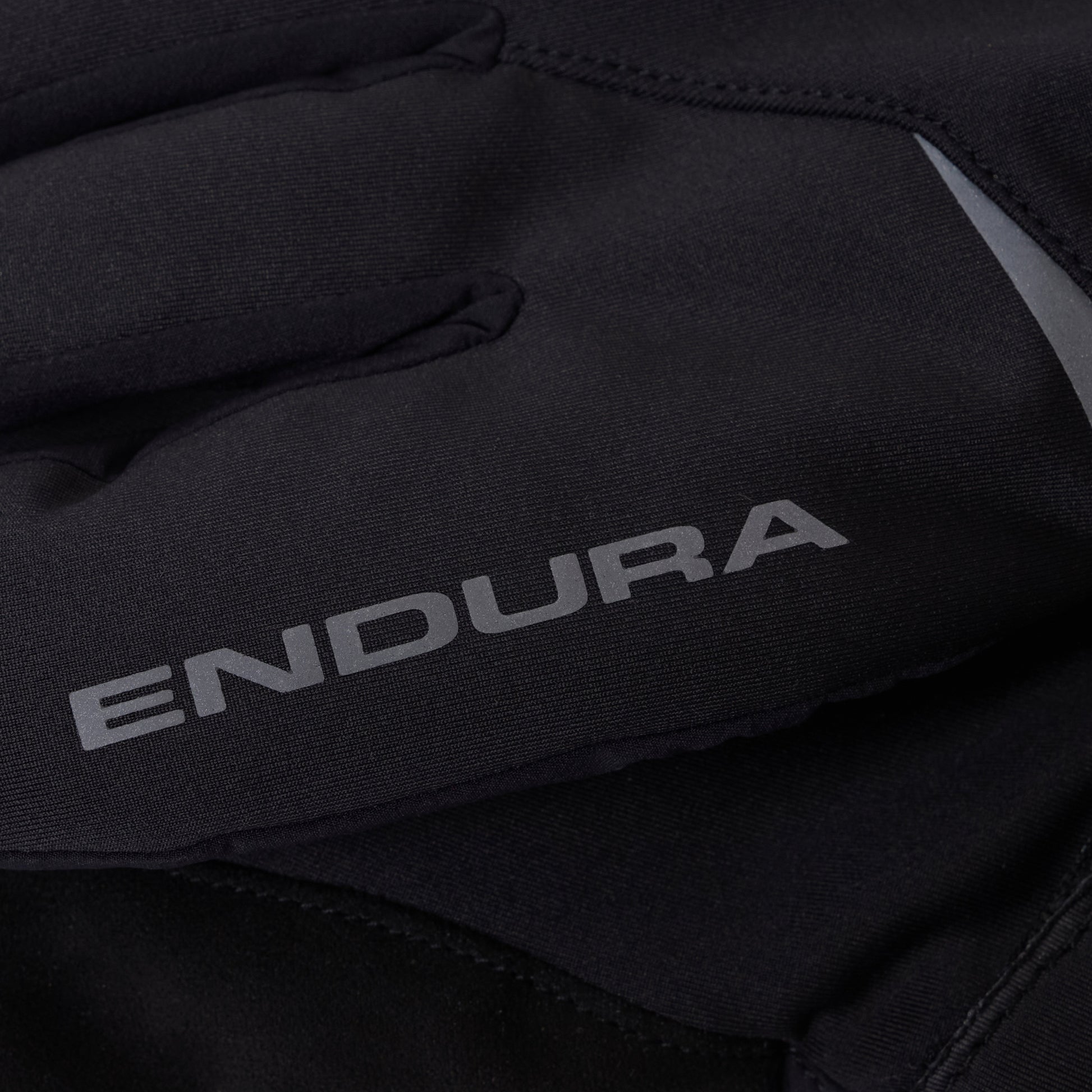 Endura Freezing Point Primaloft Lobster Glove — view 2