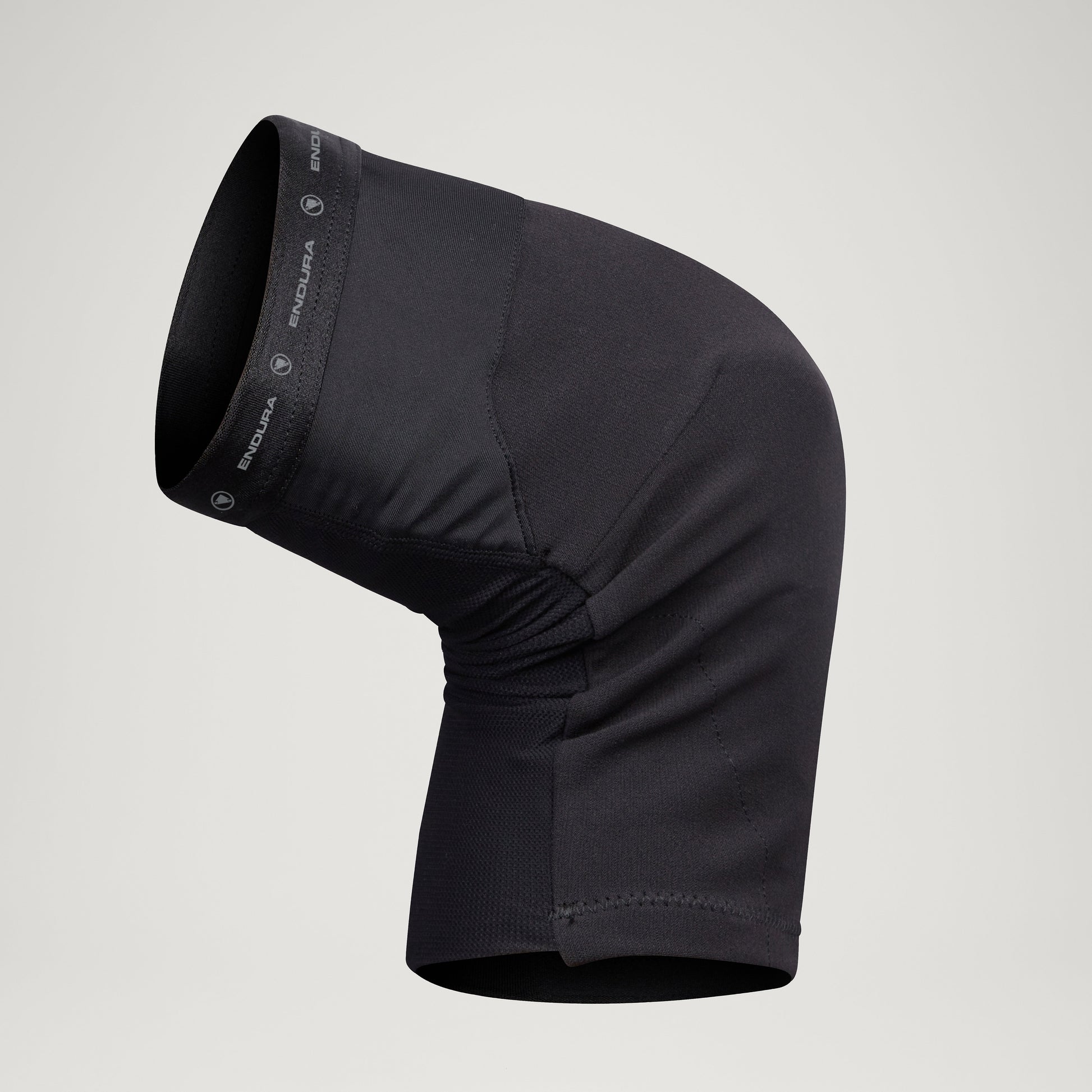 Endura SingleTrack Lite Knee Pad — view 2
