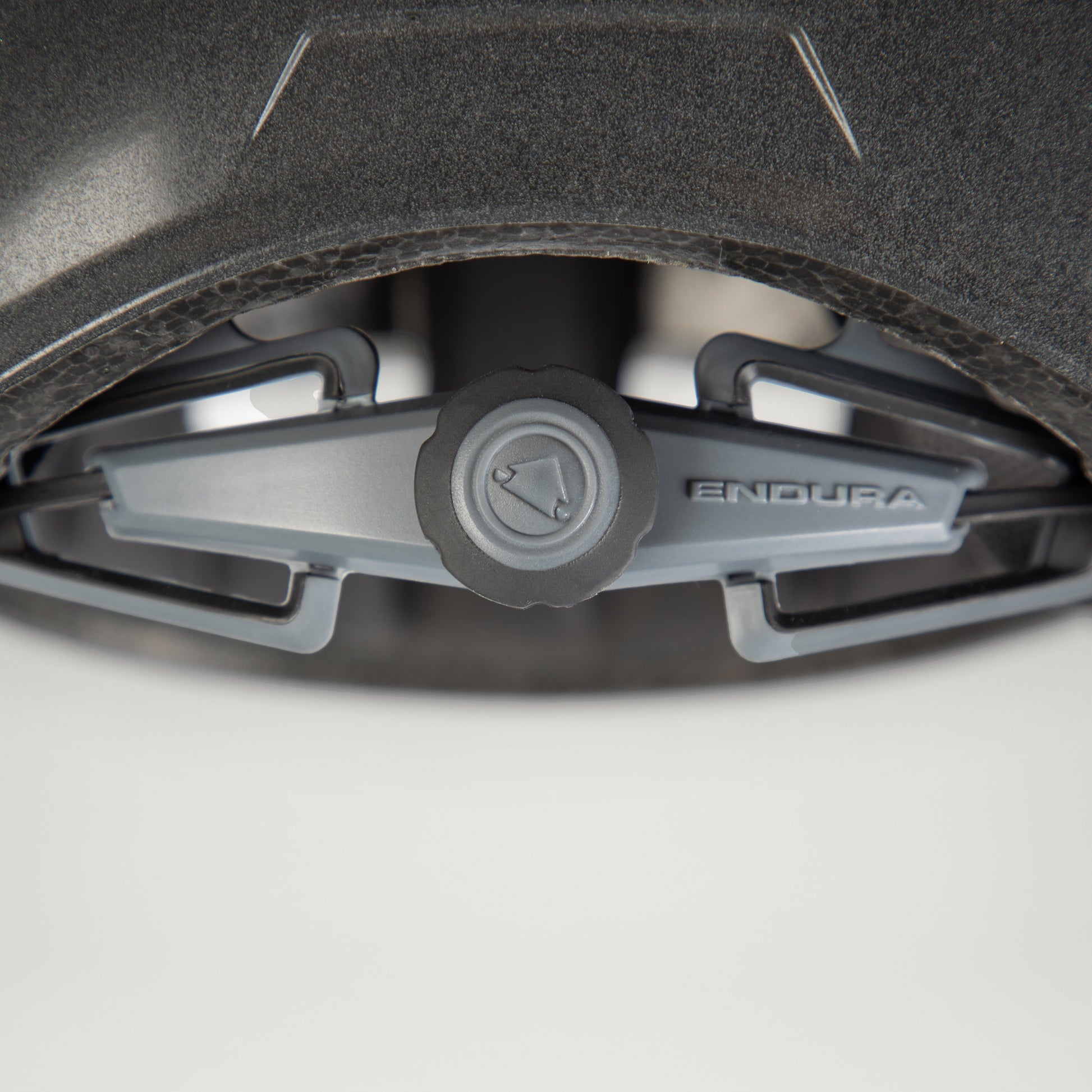 Endura Pisspot Helmet — view 4