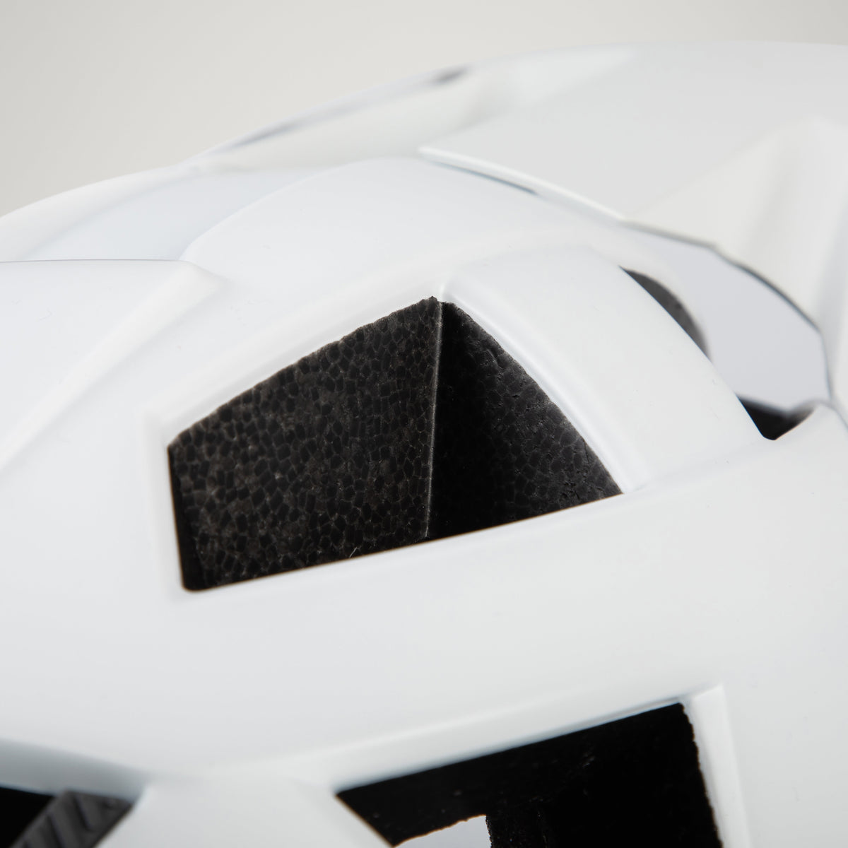 Endura SingleTrack Full Face Helmet - White