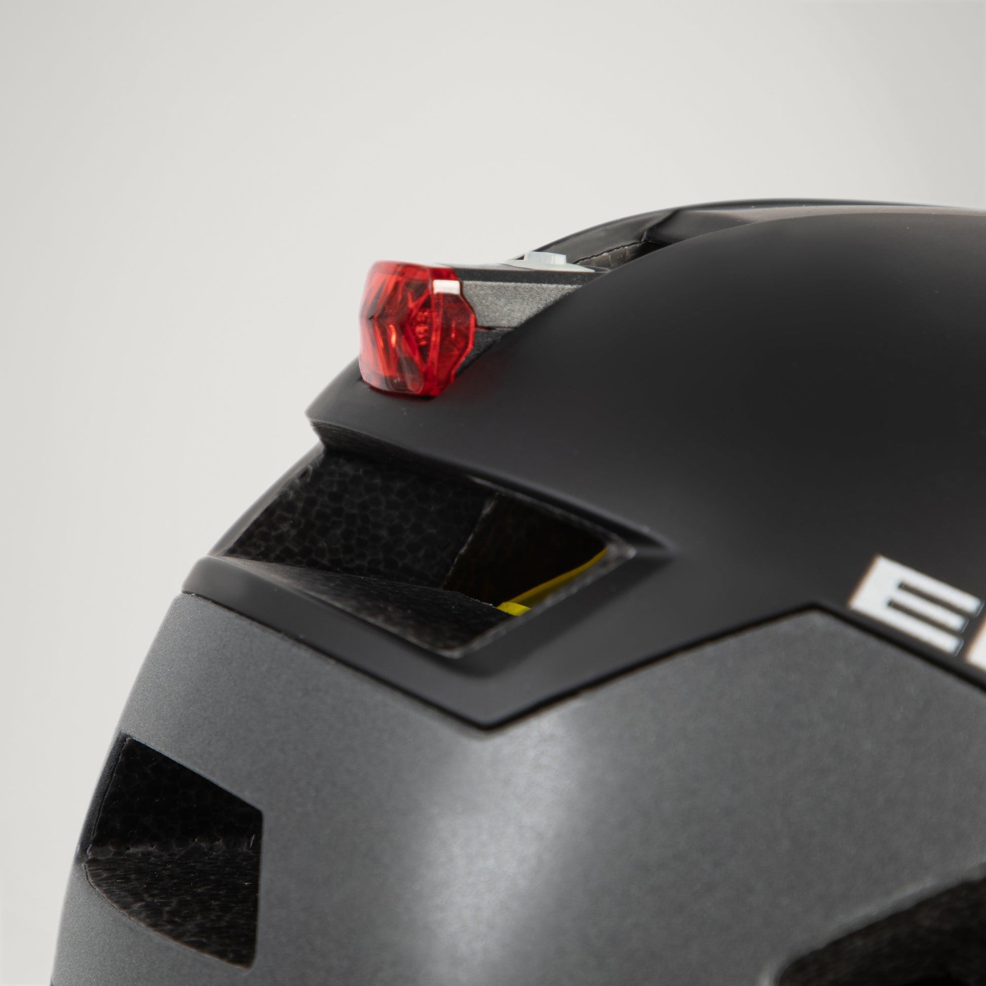 Endura Urban Luminite Mips Helmet — view 9