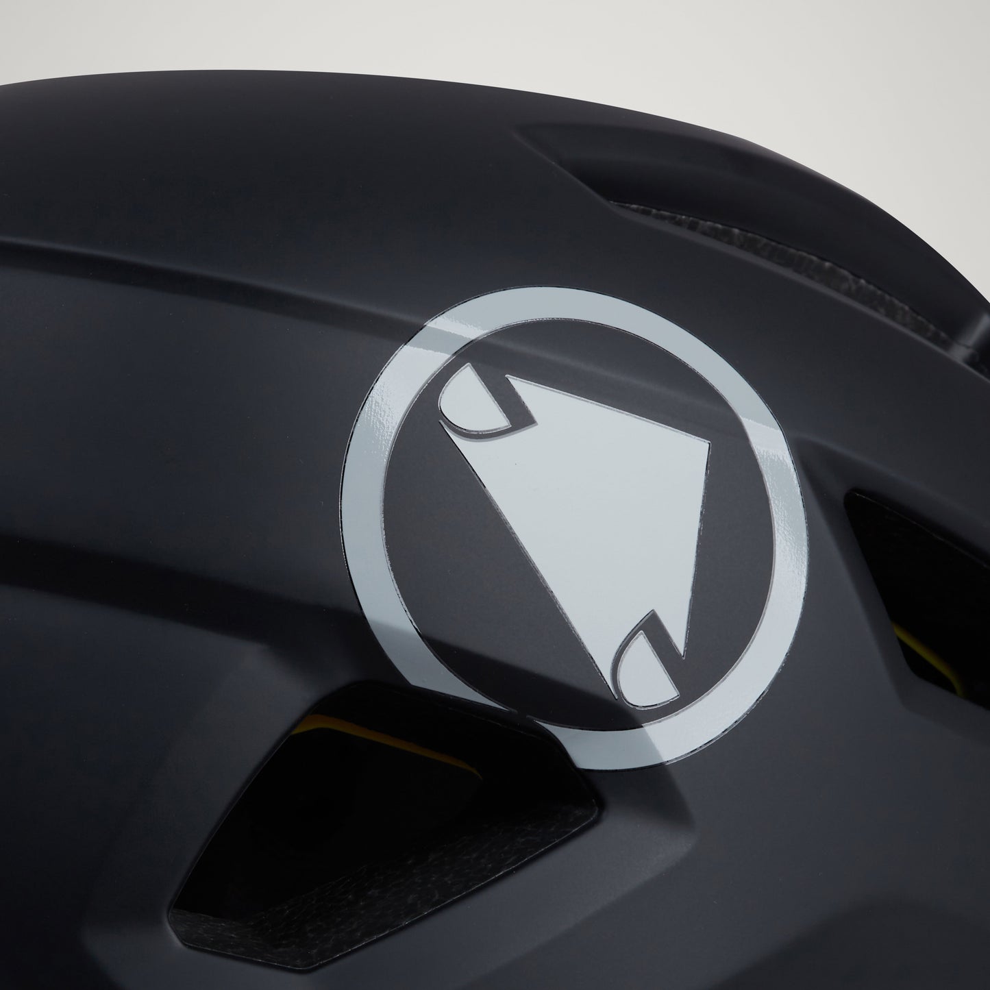 Endura Hummvee Mips Helmet — view 12