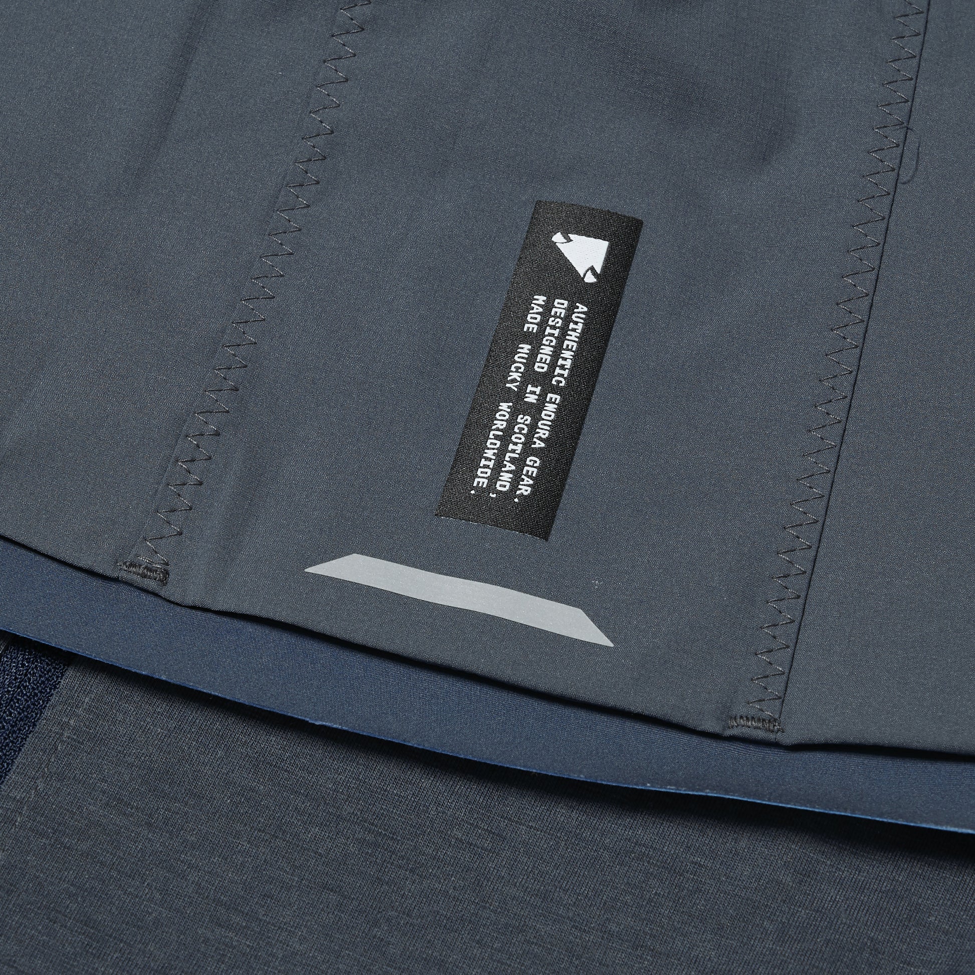 Endura AllTrack Ride L/S Jersey — view 8