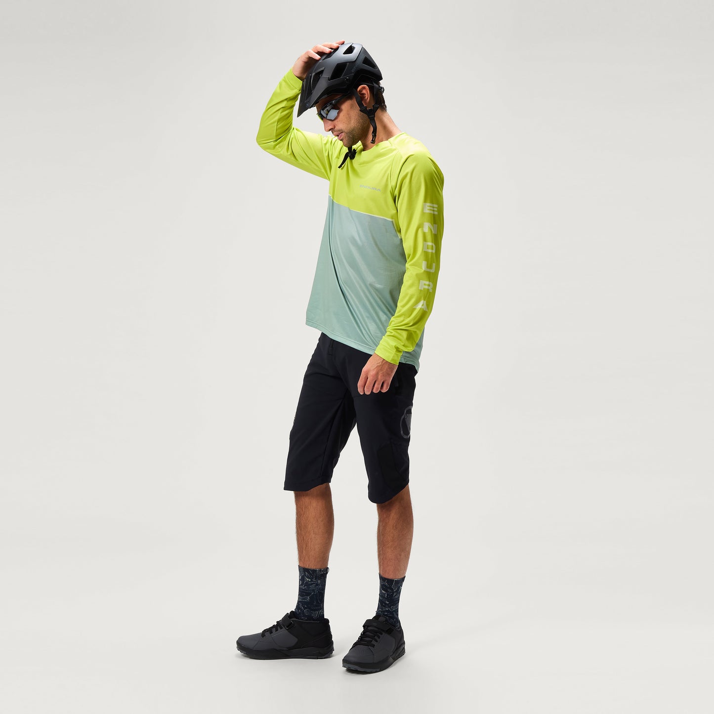 Endura SingleTrack Core Printed L/S Tee — view 13
