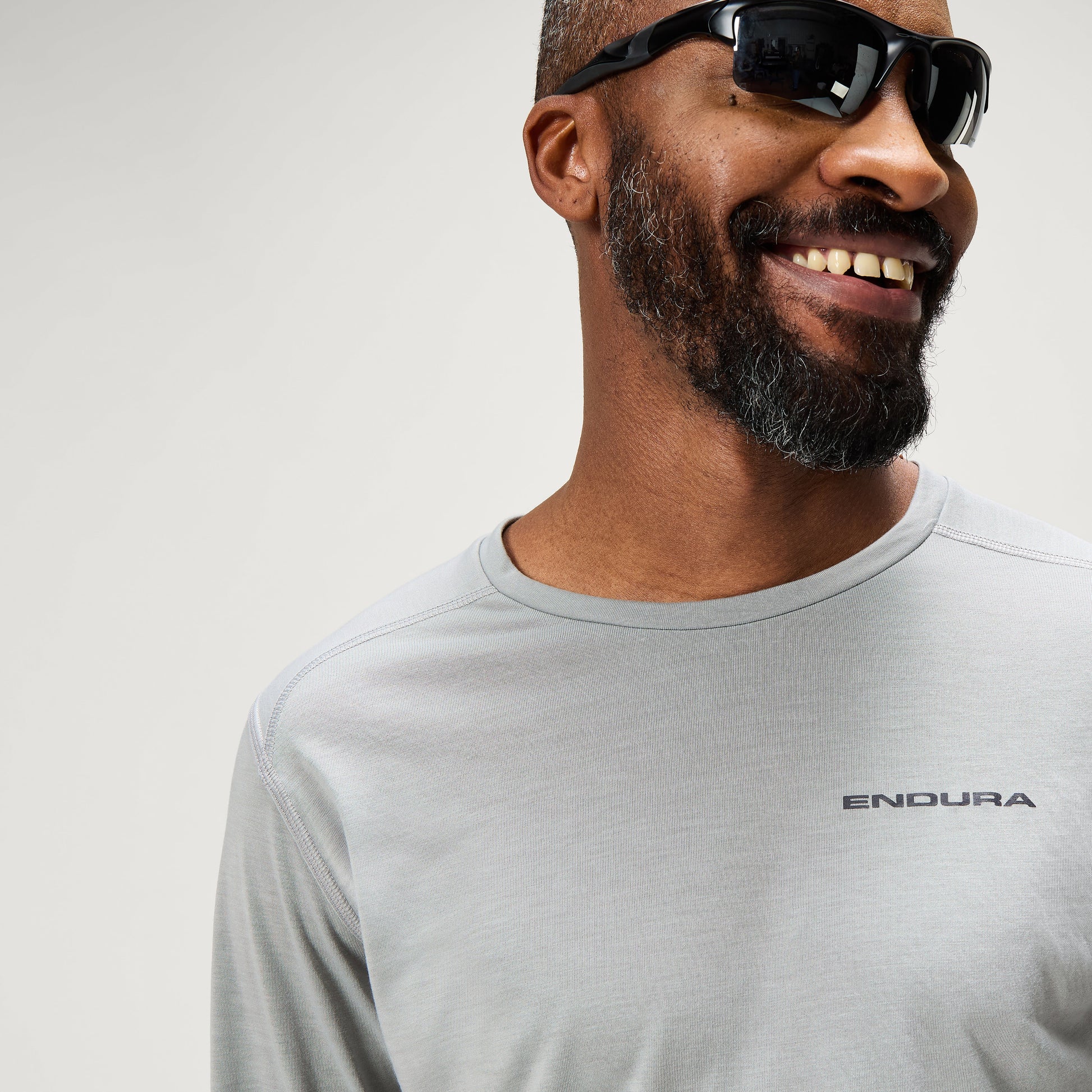 Endura Loop L/S Tech Tee — view 6