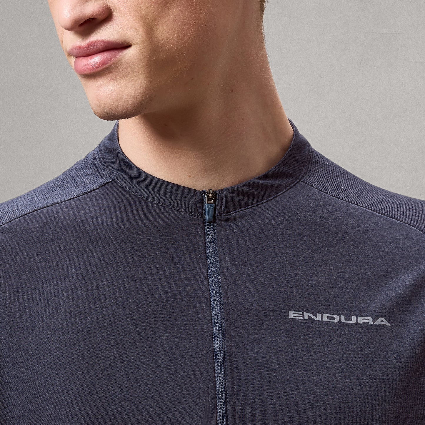 Endura Loop S/S Zipped Jersey — view 7