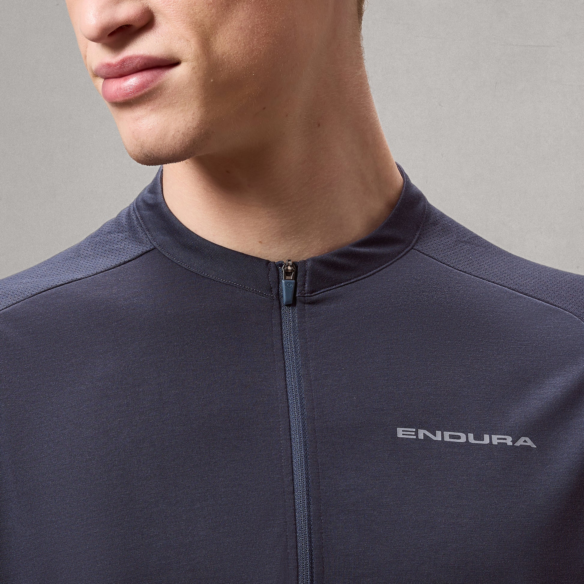 Endura Loop S/S Zipped Jersey — view 7