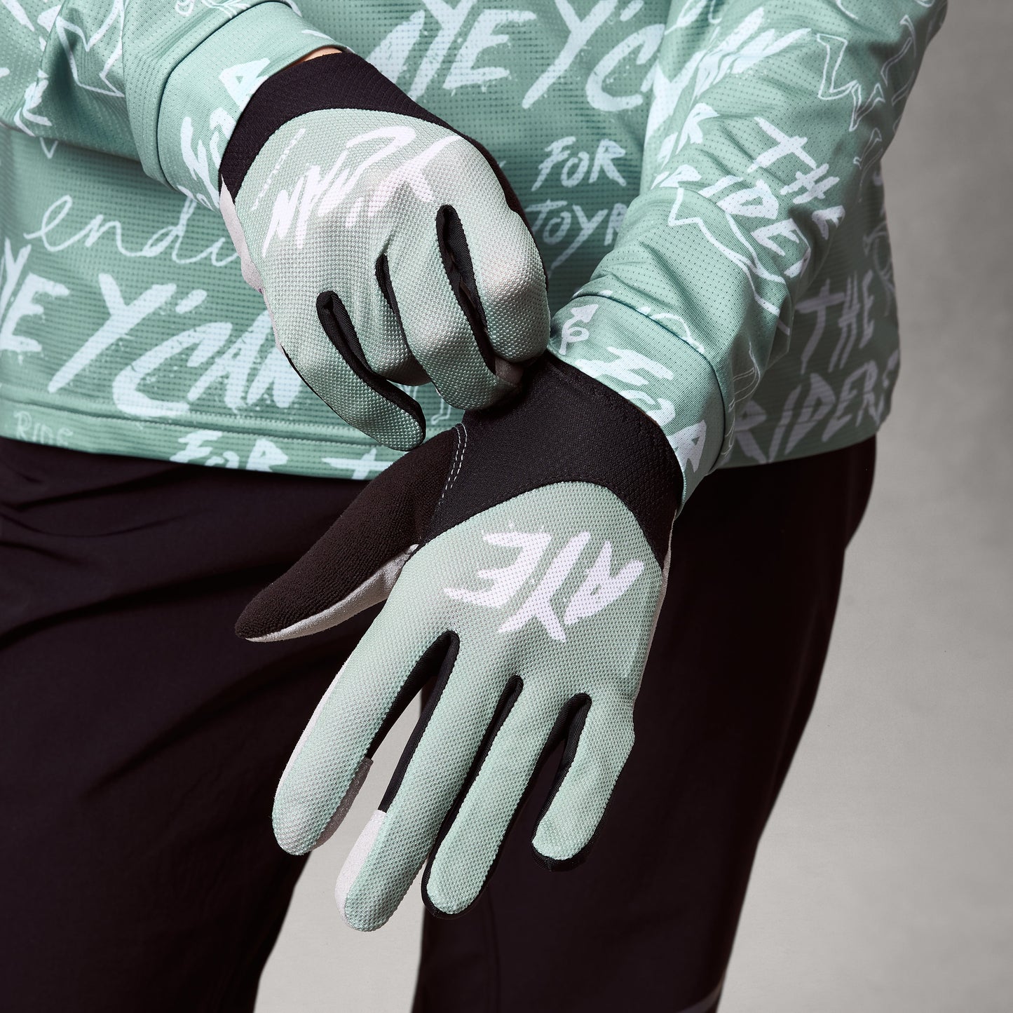 Endura Women's Hummvee Lite Icon Glove