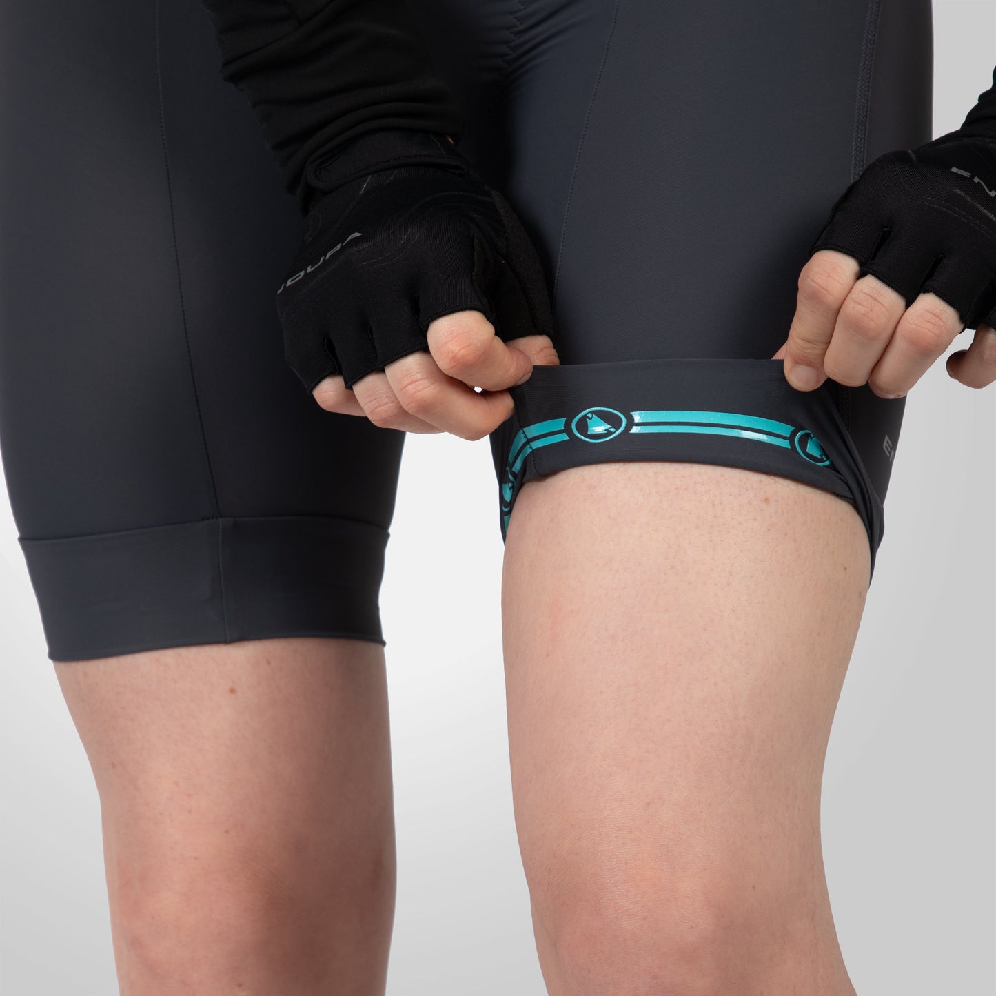 Endura Women's Xtract Lite Bibshort - Grey