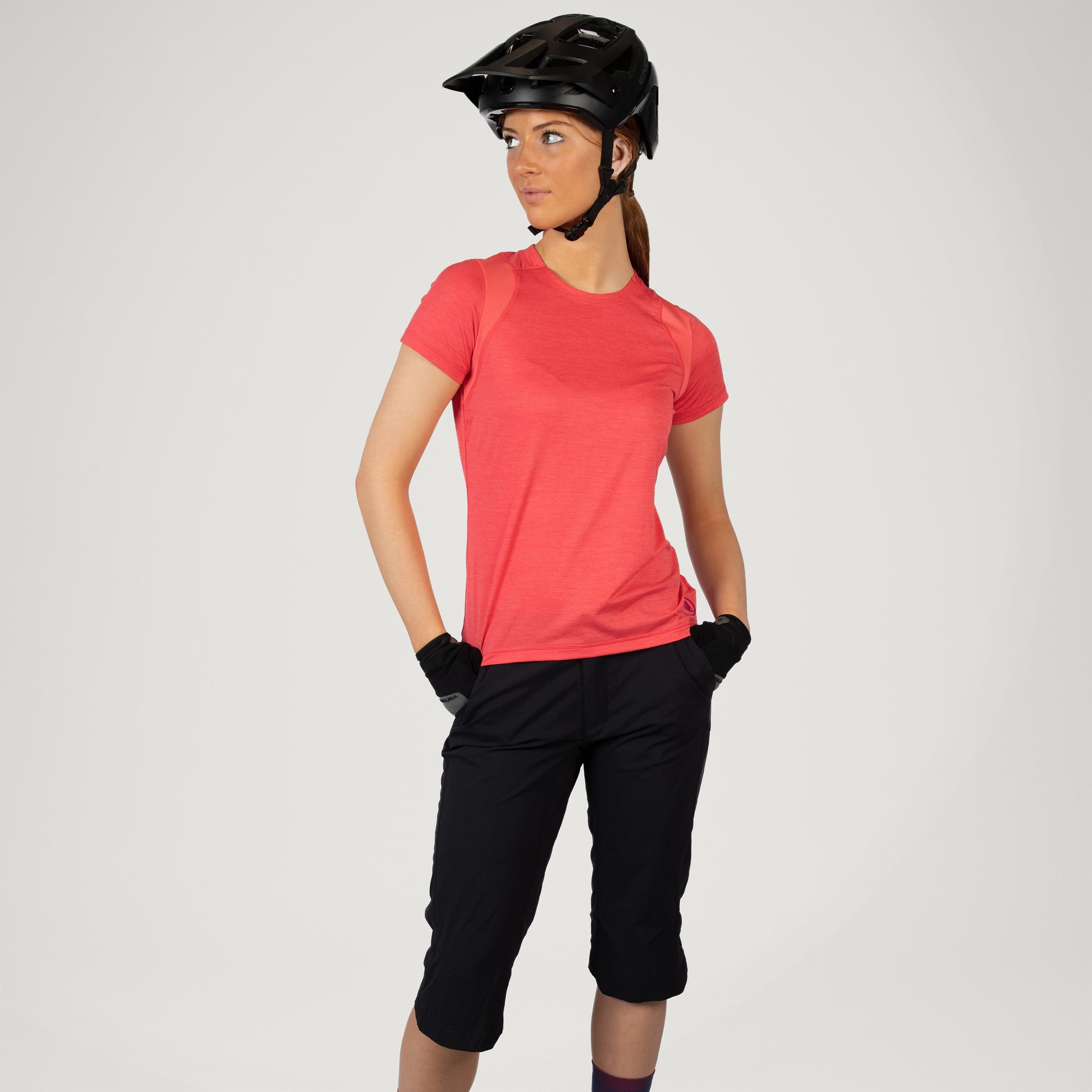 Endura Women's Hummvee 3/4 Short With Liner — view 5