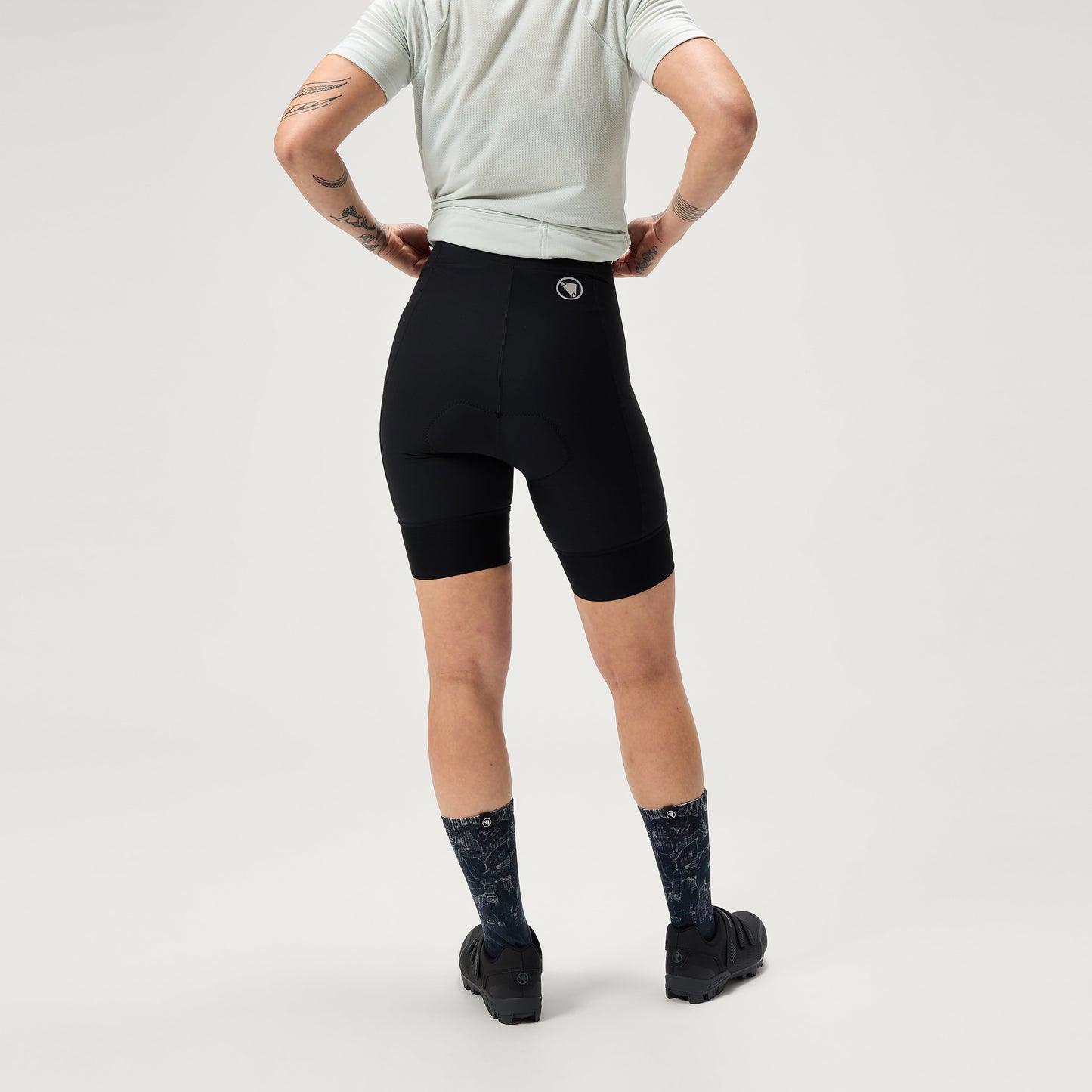 Endura Women's Loop Waist Short — view 12