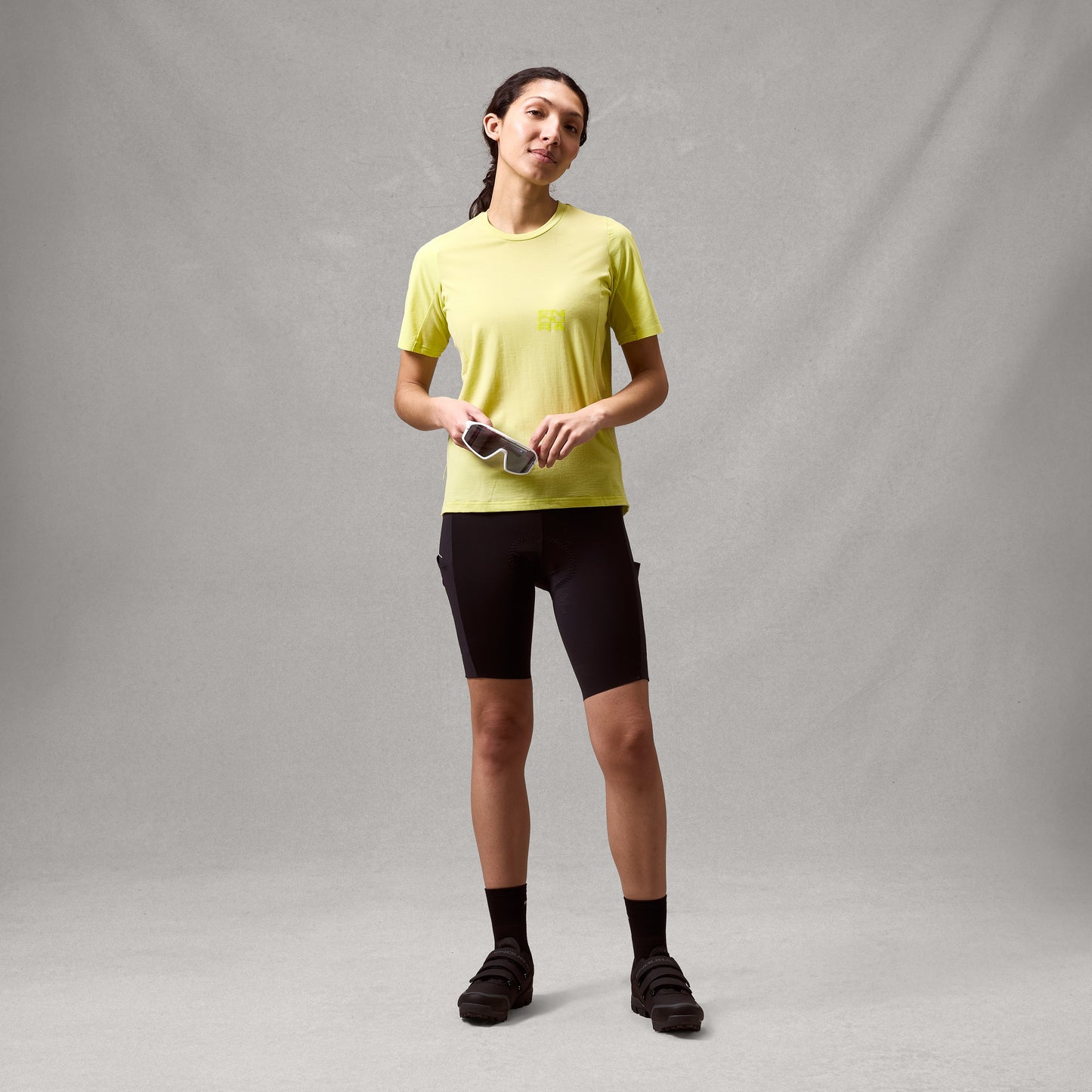 Endura Women's AllTrack Ride Waist Short — view 9