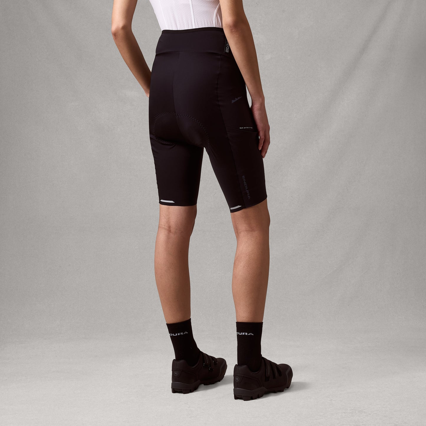 Endura Women's AllTrack Ride Waist Short — view 12
