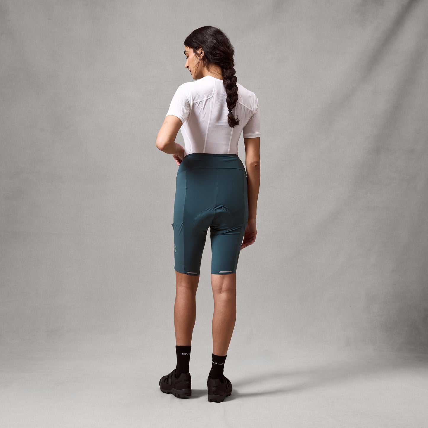 Endura Women's AllTrack Ride Waist Short — view 3