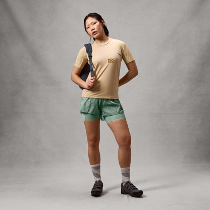 Endura Women's AllTrack Lite Lined Short — view 14
