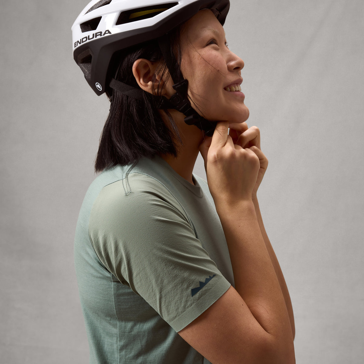 Endura Women's AllTrack Ride S/S Tech Tee — view 7