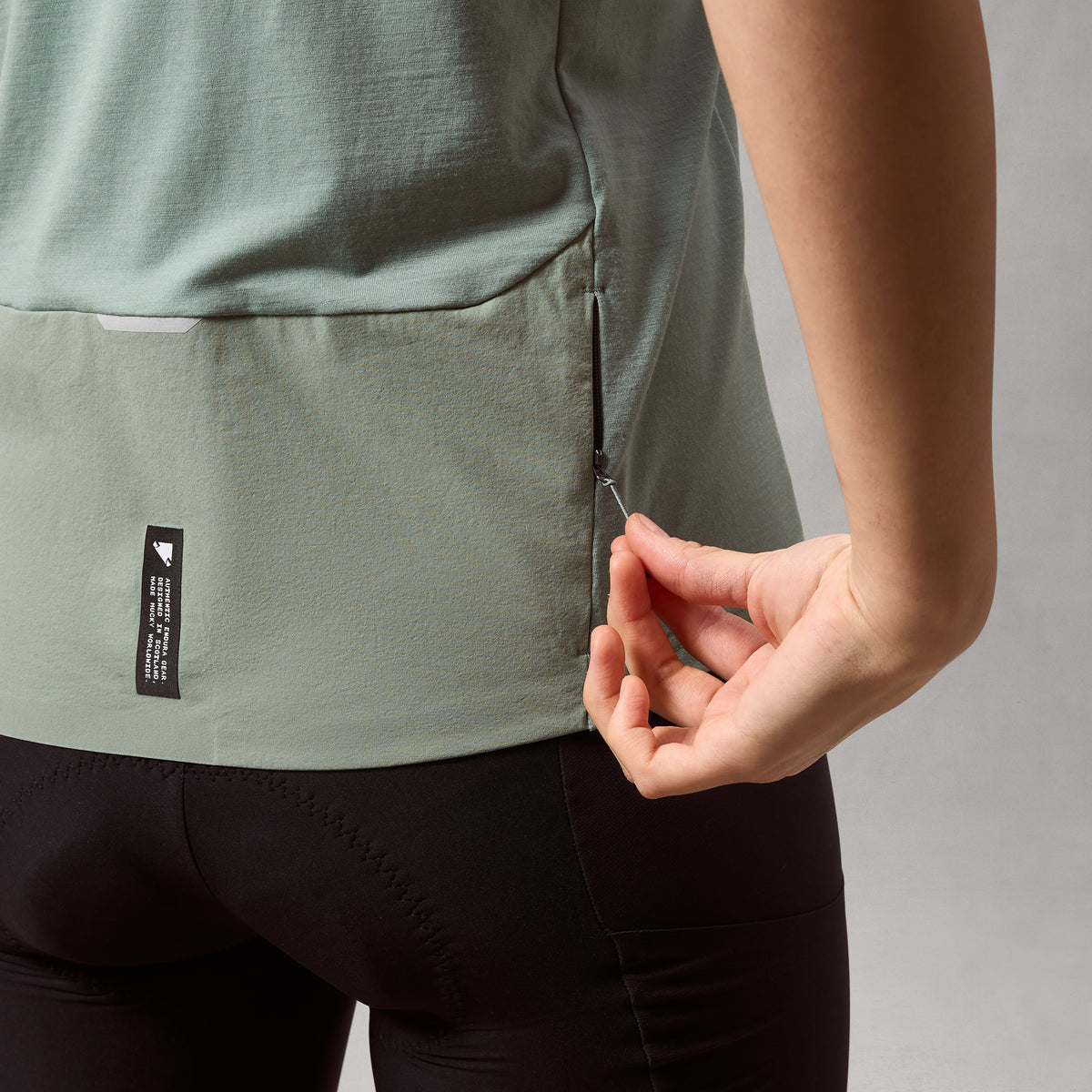 Endura Women's AllTrack Ride S/S Tech Tee — view 8