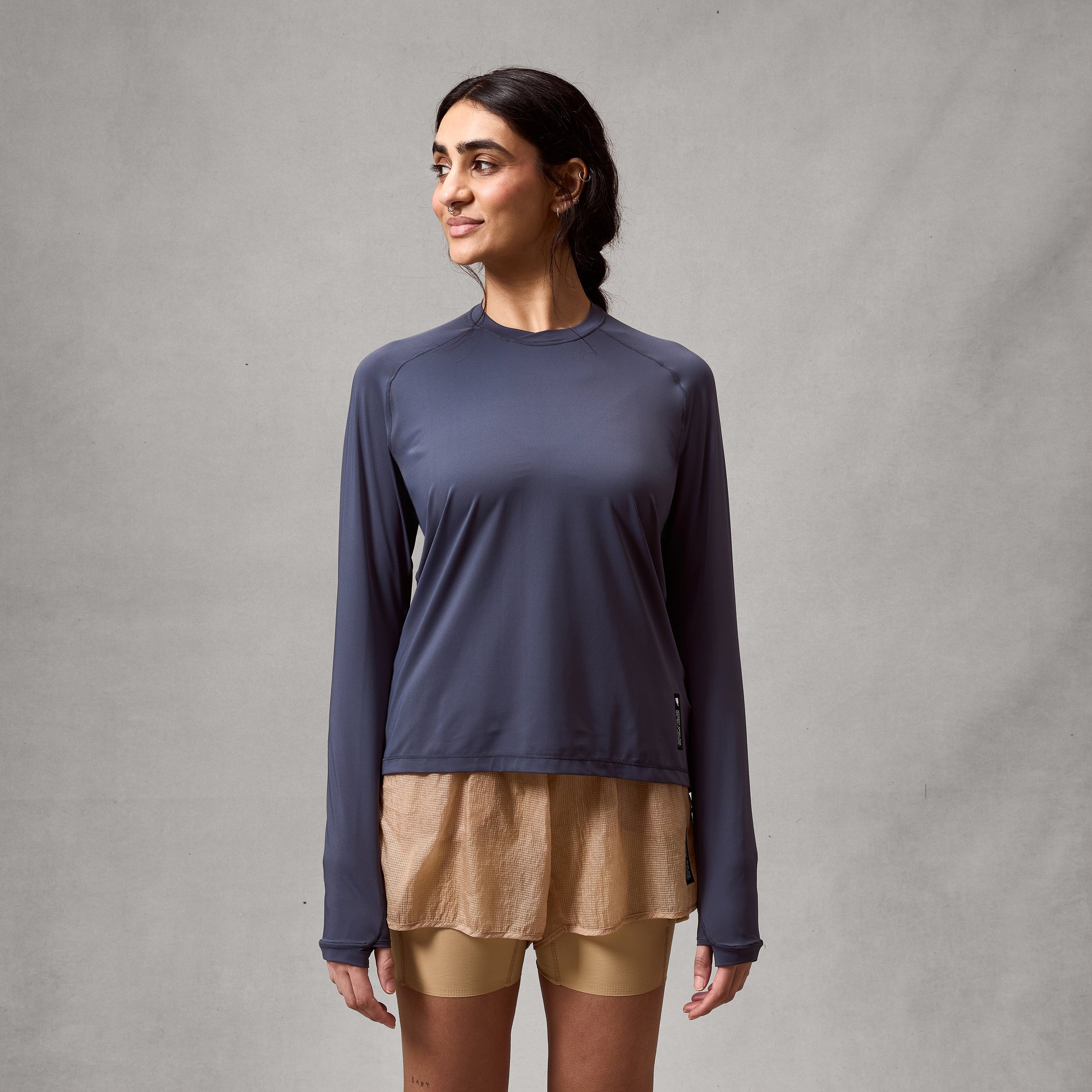 Endura Women's AllTrack Roam L/S Tech Tee — view 2