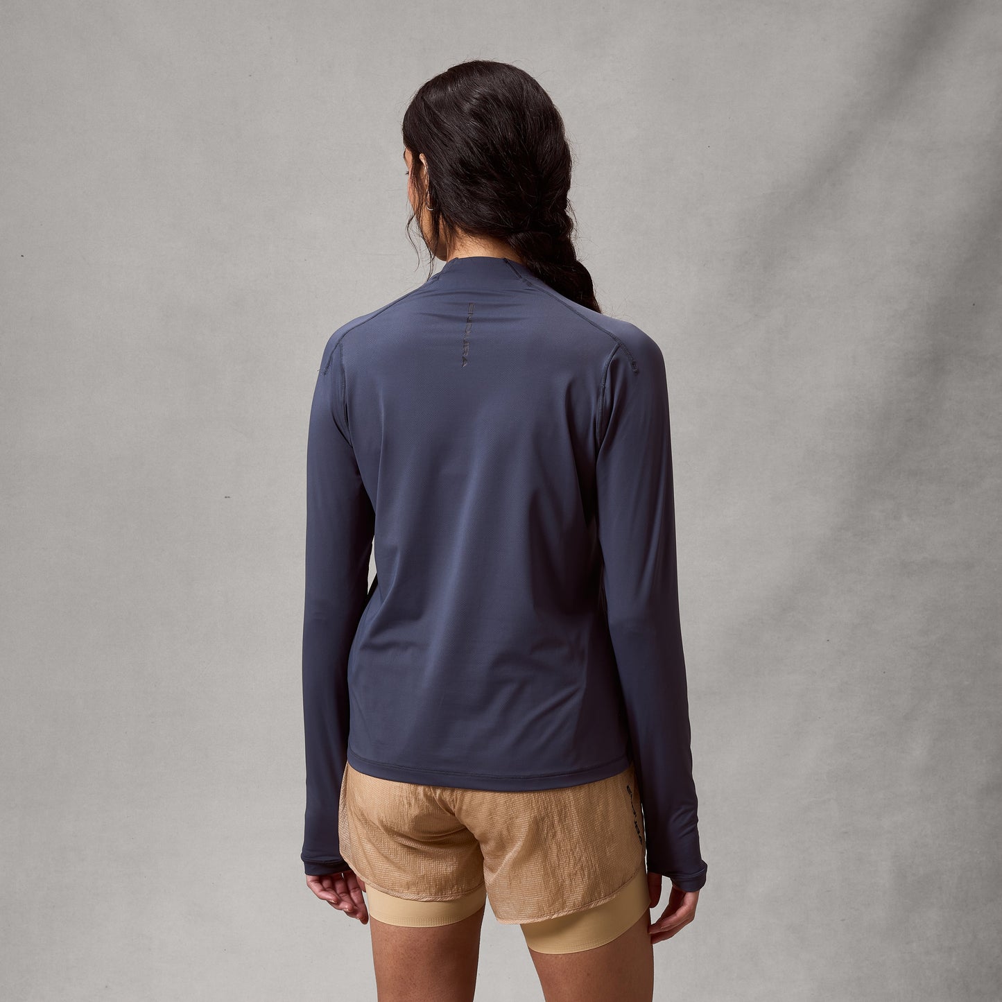 Endura Women's AllTrack Roam L/S Tech Tee — view 4