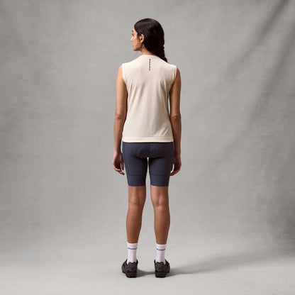 Endura Women's Loop Tech Tank — view 11