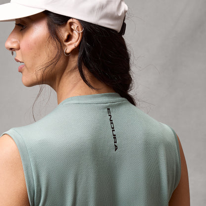 Endura Women's Loop Tech Tank — view 22