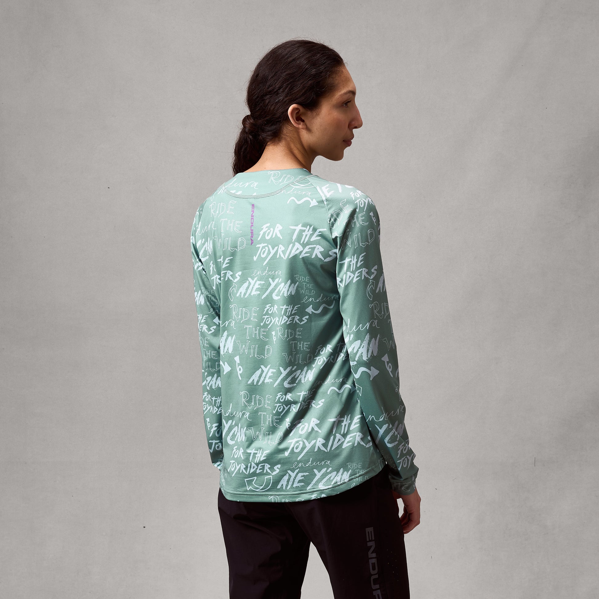 Endura Women's SingleTrack L/S Print Tee — view 11