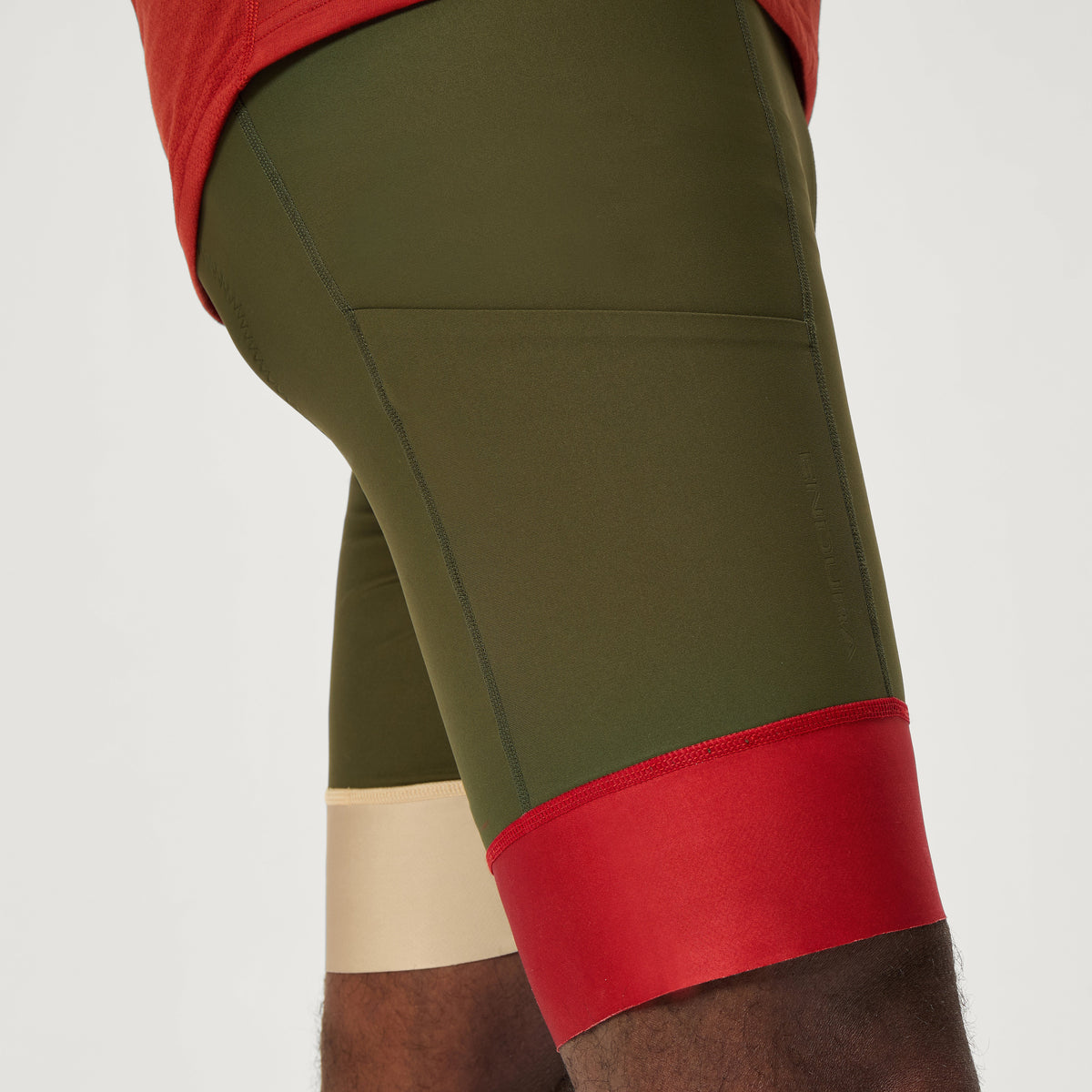Endura LOOP WAIST SHORT GRN/GRN - Green