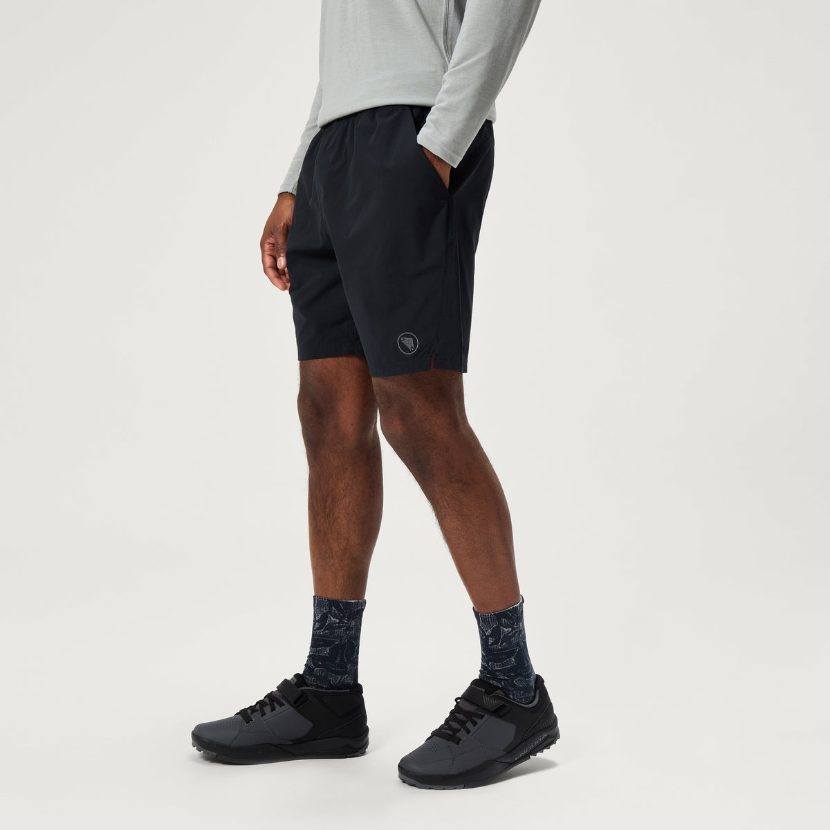 Endura Loop Baggy Short With Liner — view 9