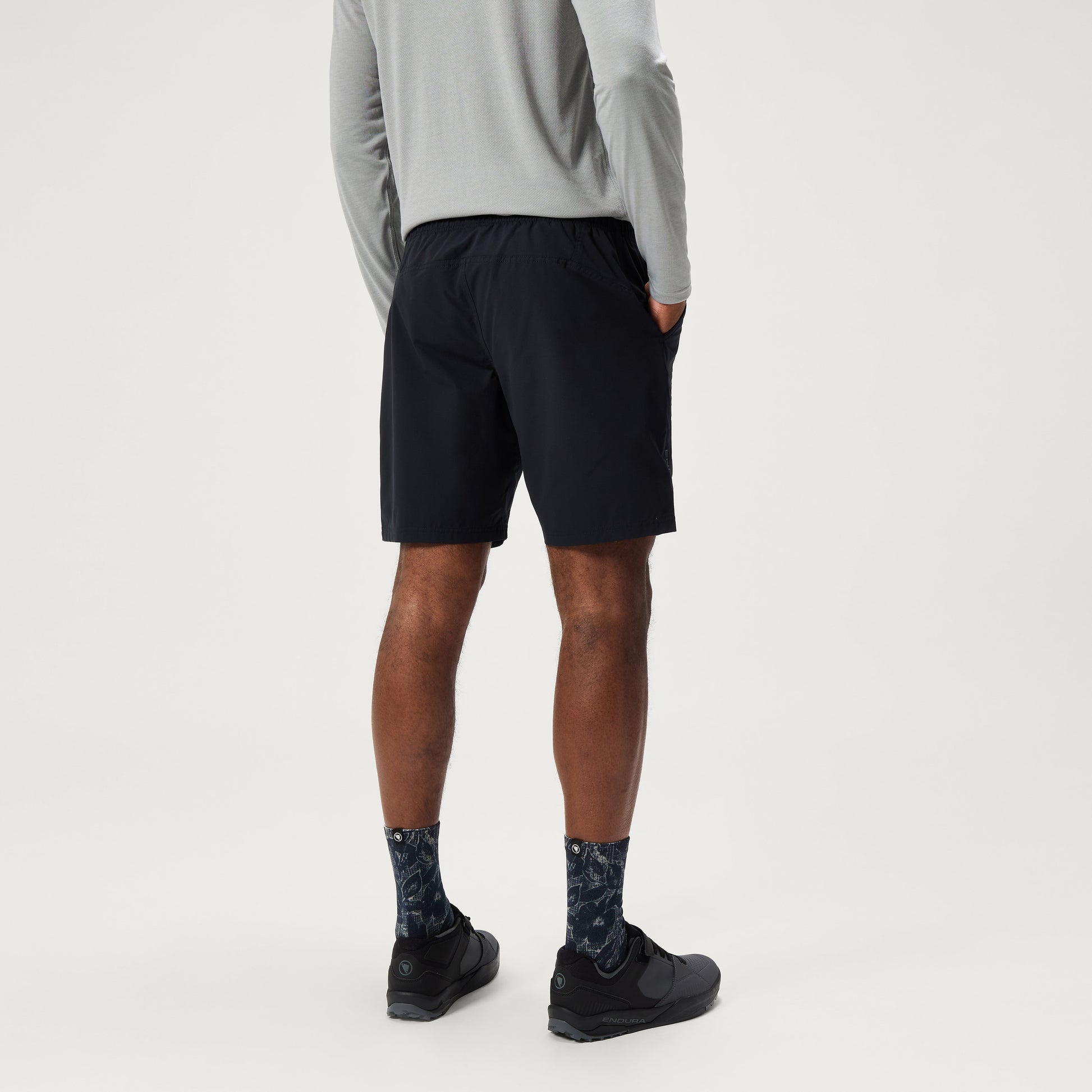 Endura Loop Baggy Short With Liner — view 10