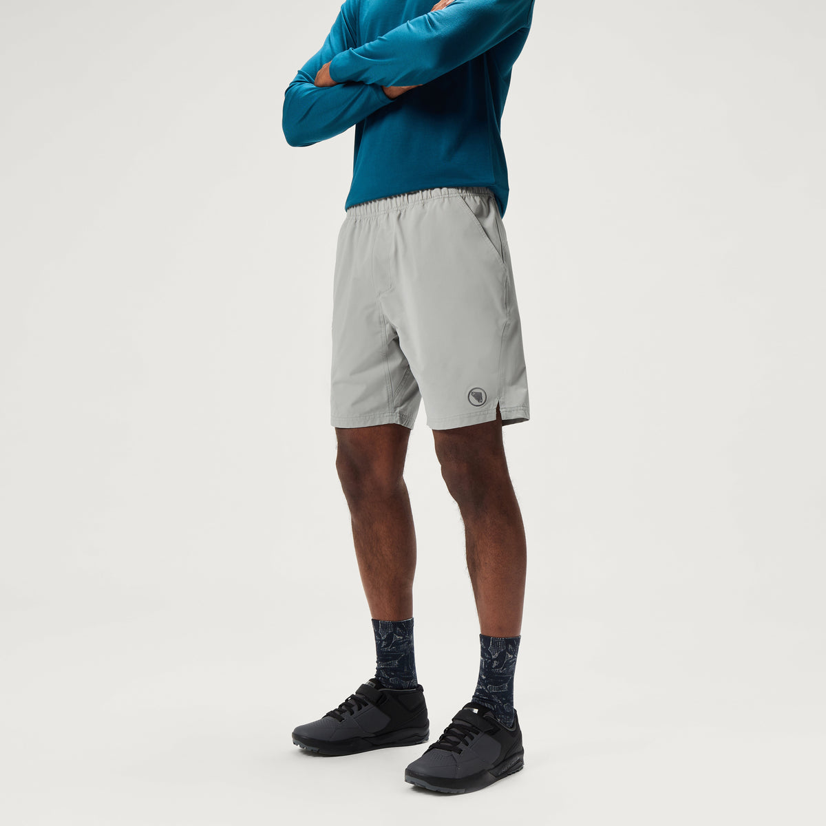 Endura Loop Baggy Short With Liner — view 3