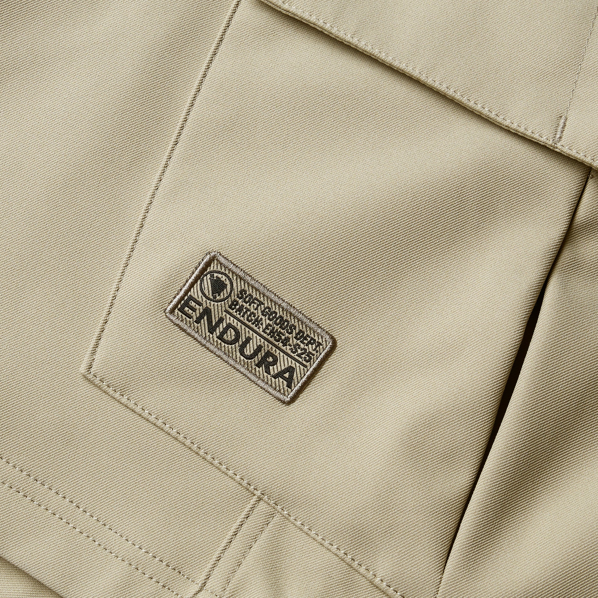 3:E8144MU/XS