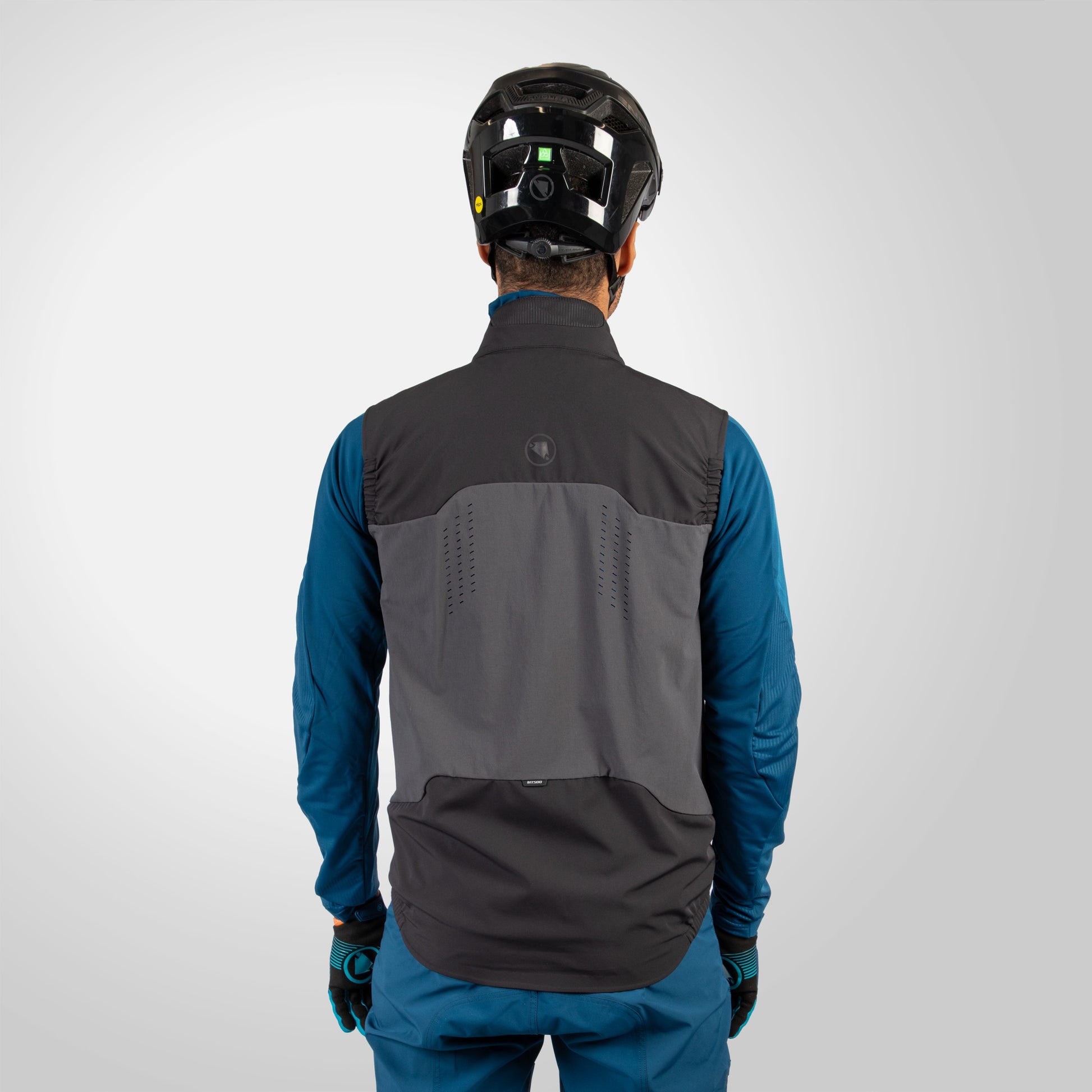 Endura MT500 Spray Gilet — view 6