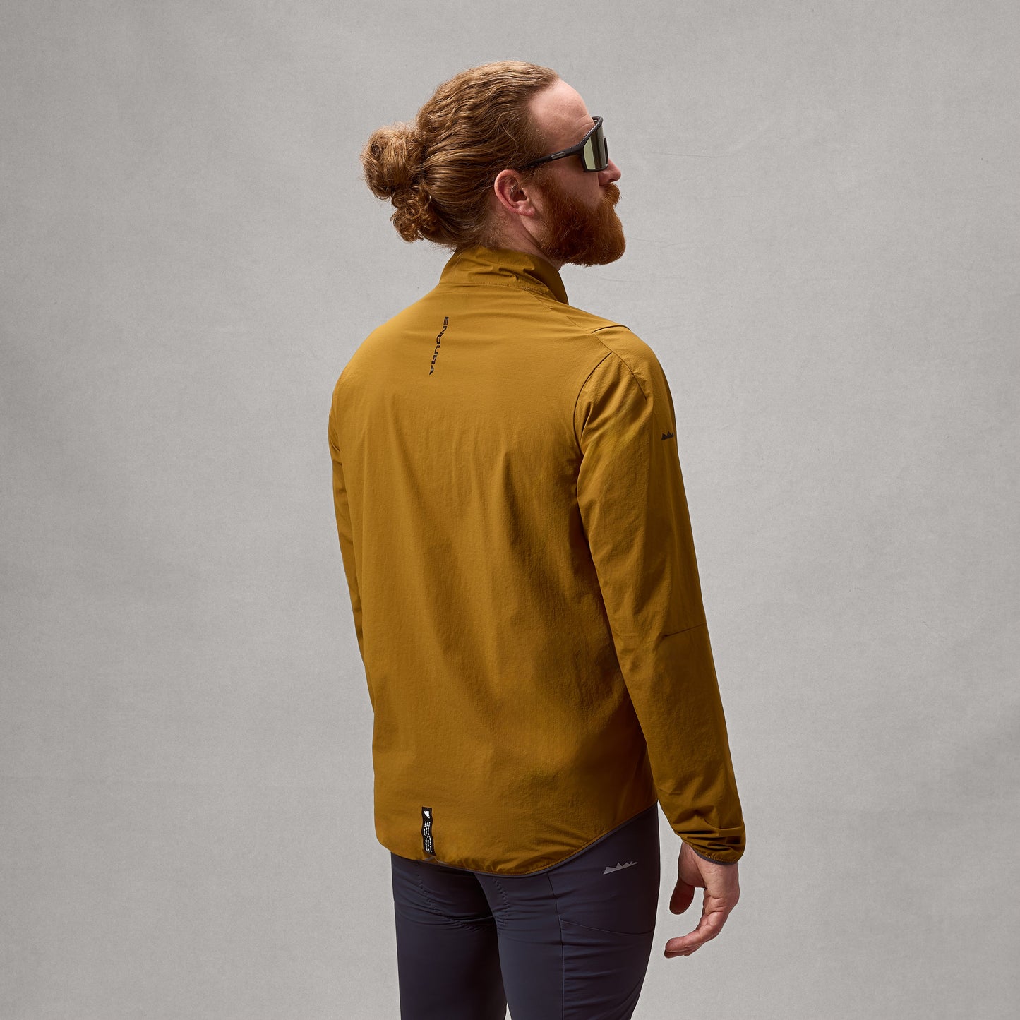 Endura AllTrack Ride Packable Jacket — view 8