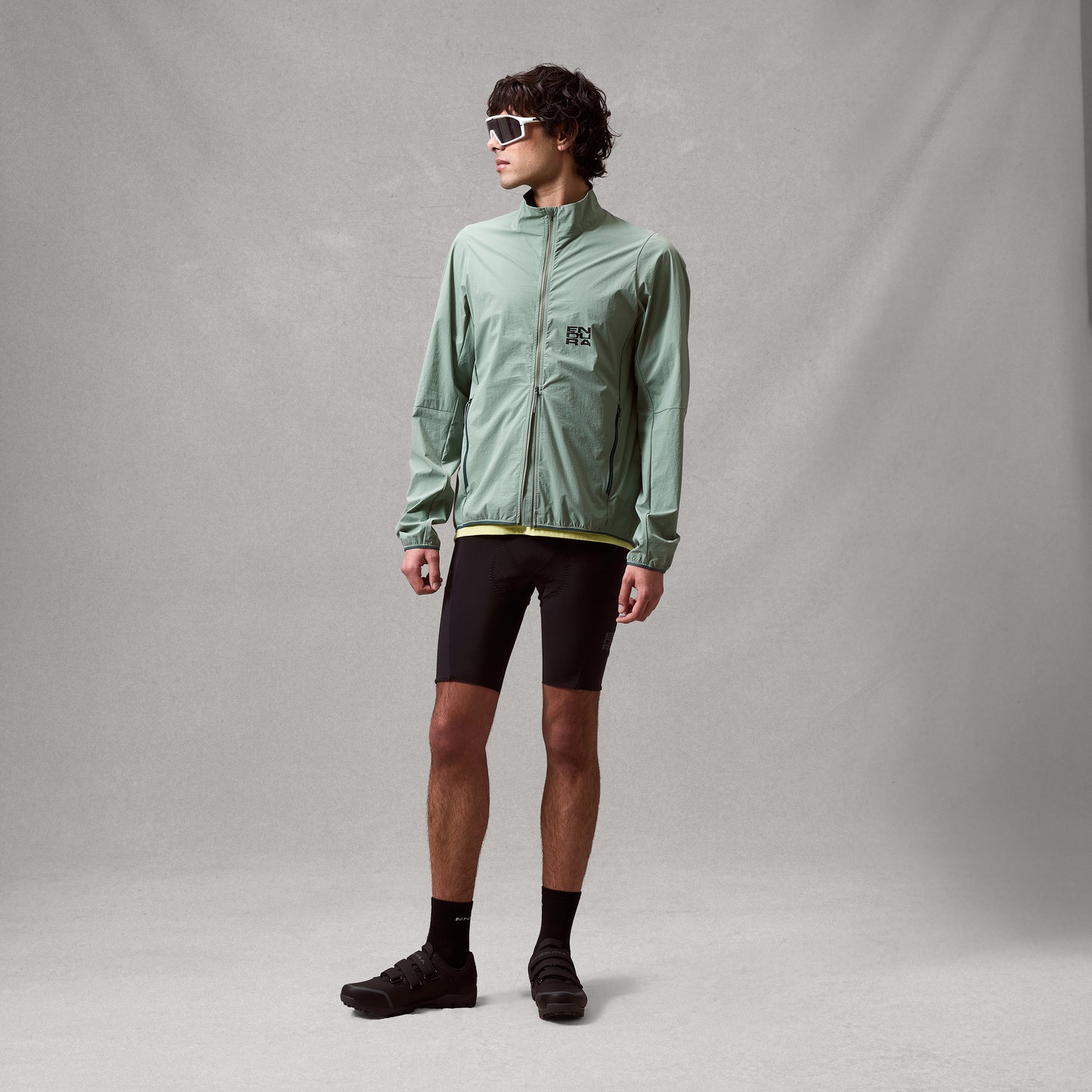 Endura AllTrack Ride Packable Jacket — view 11