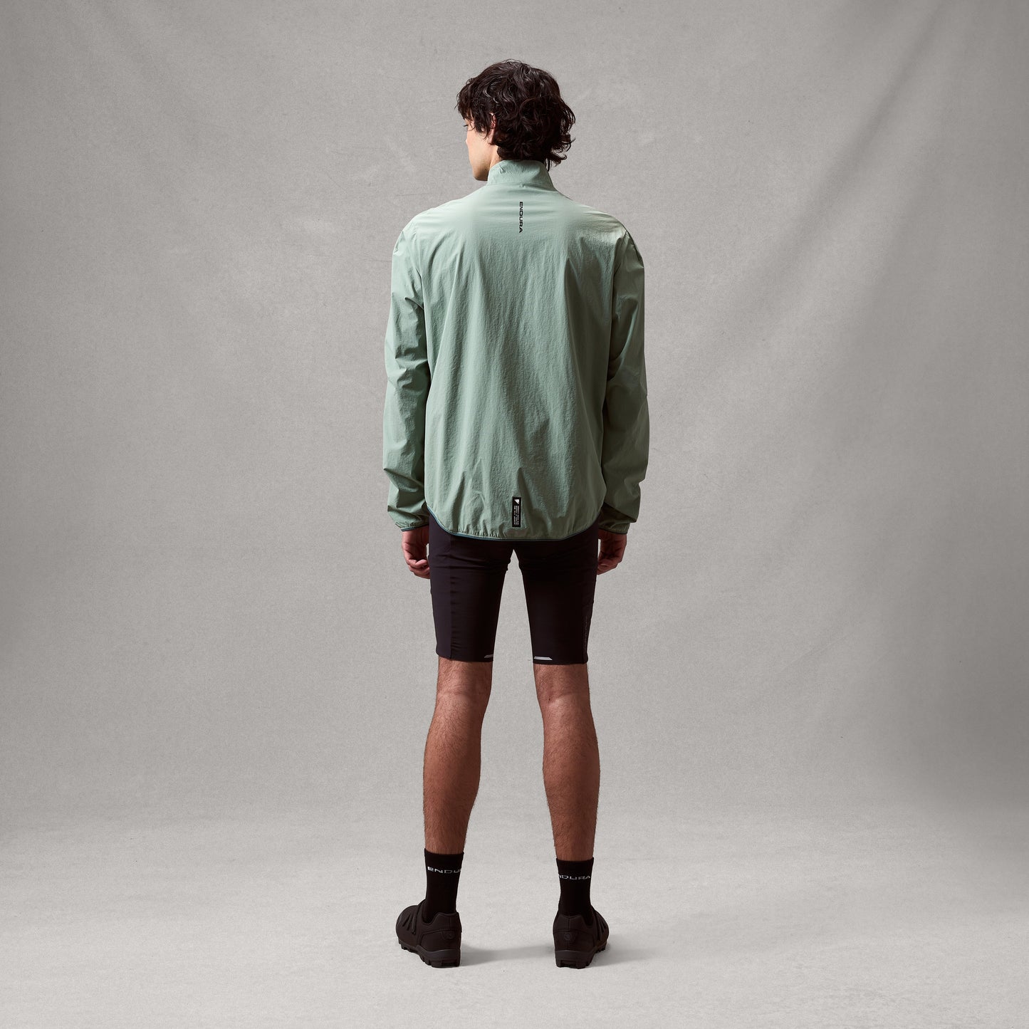 Endura AllTrack Ride Packable Jacket — view 13