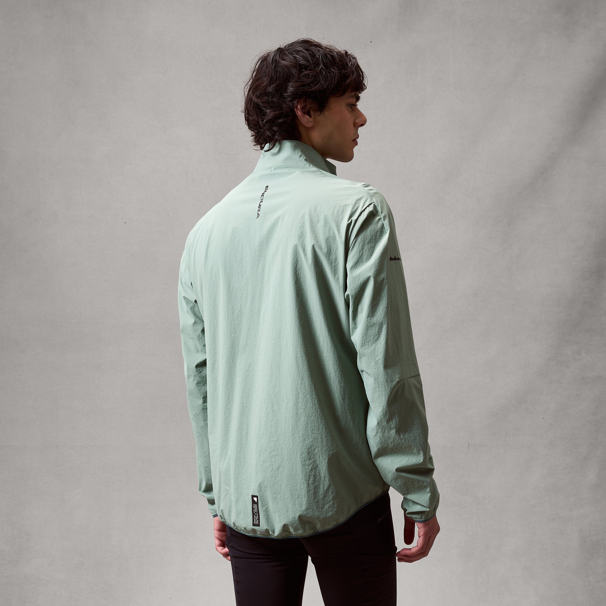 Endura AllTrack Ride Packable Jacket — view 14