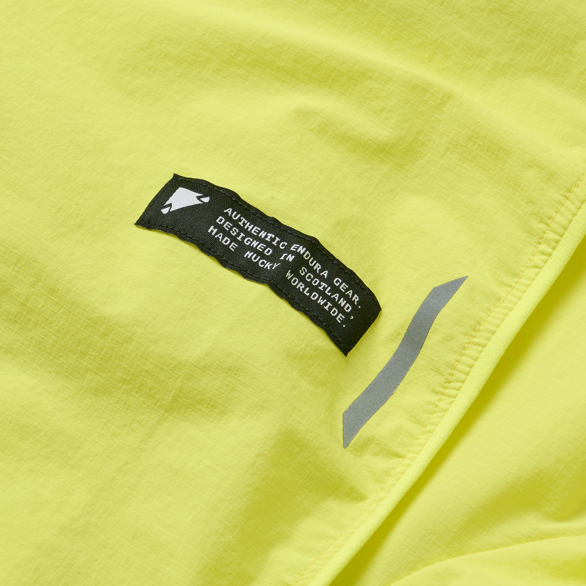 Endura Women's AllTrack Ride Packable Jacket — view 22