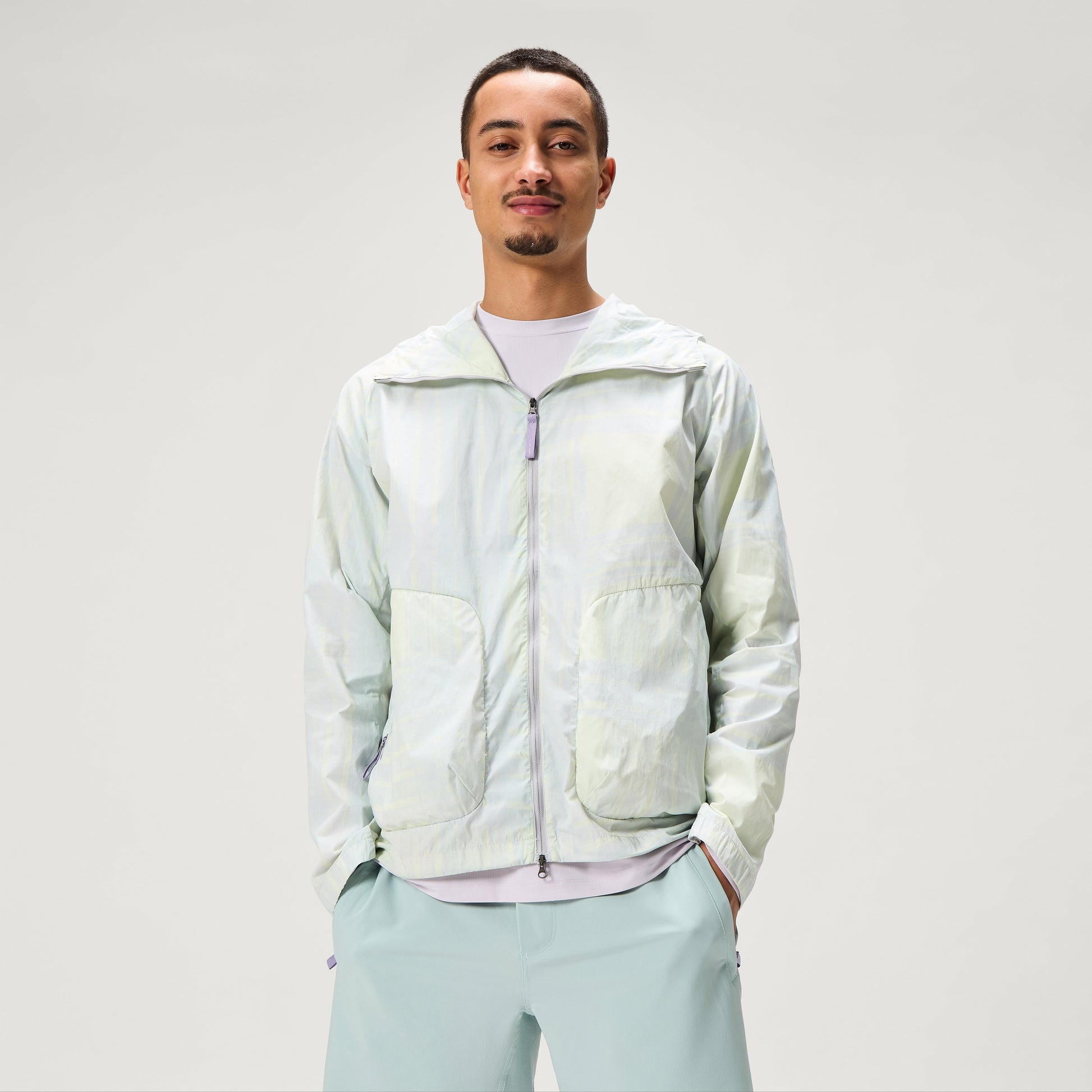 Endura Sultrac Breathable Lightweight Jacket — view 2