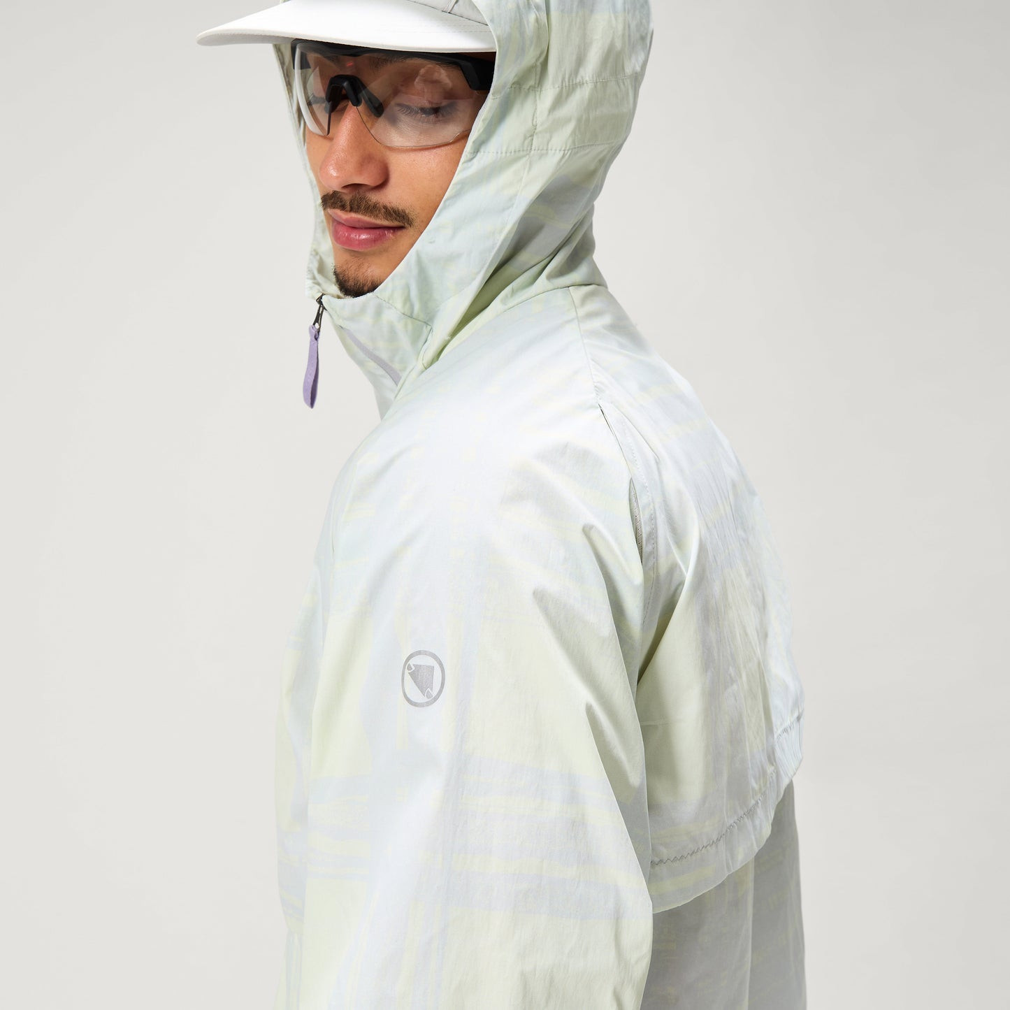 Endura Sultrac Breathable Lightweight Jacket — view 8