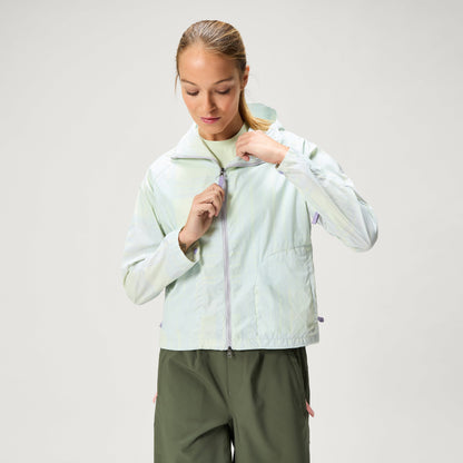 Endura Women's Sultrac Breathable Lightweight Jacket — view 2